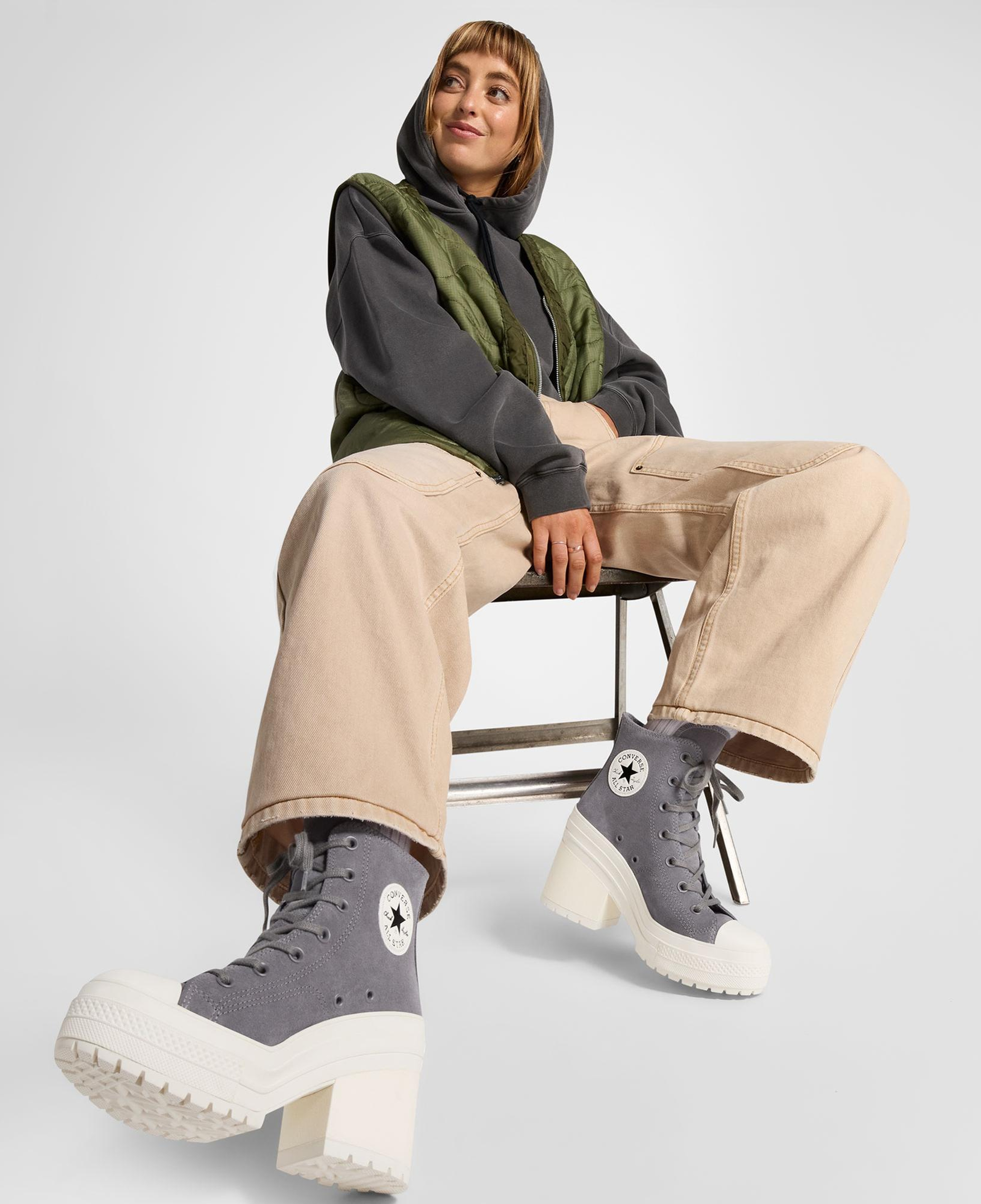 Converse Chuck 70 De Luxe Heel Unisex Gri Deri Platform Sneaker