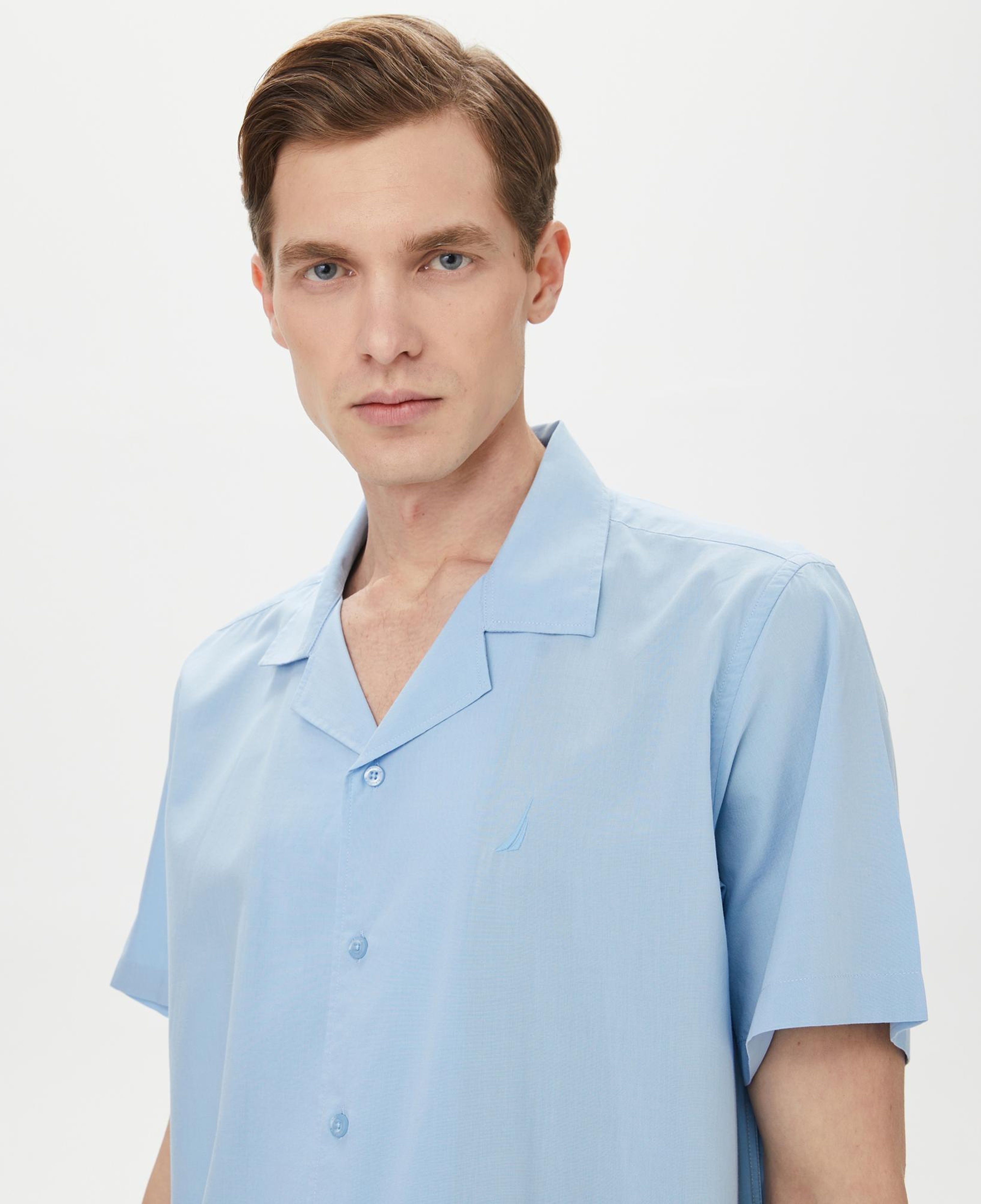 Nautica Erkek Mavi Classic Fit Kısa Kollu Gömlek