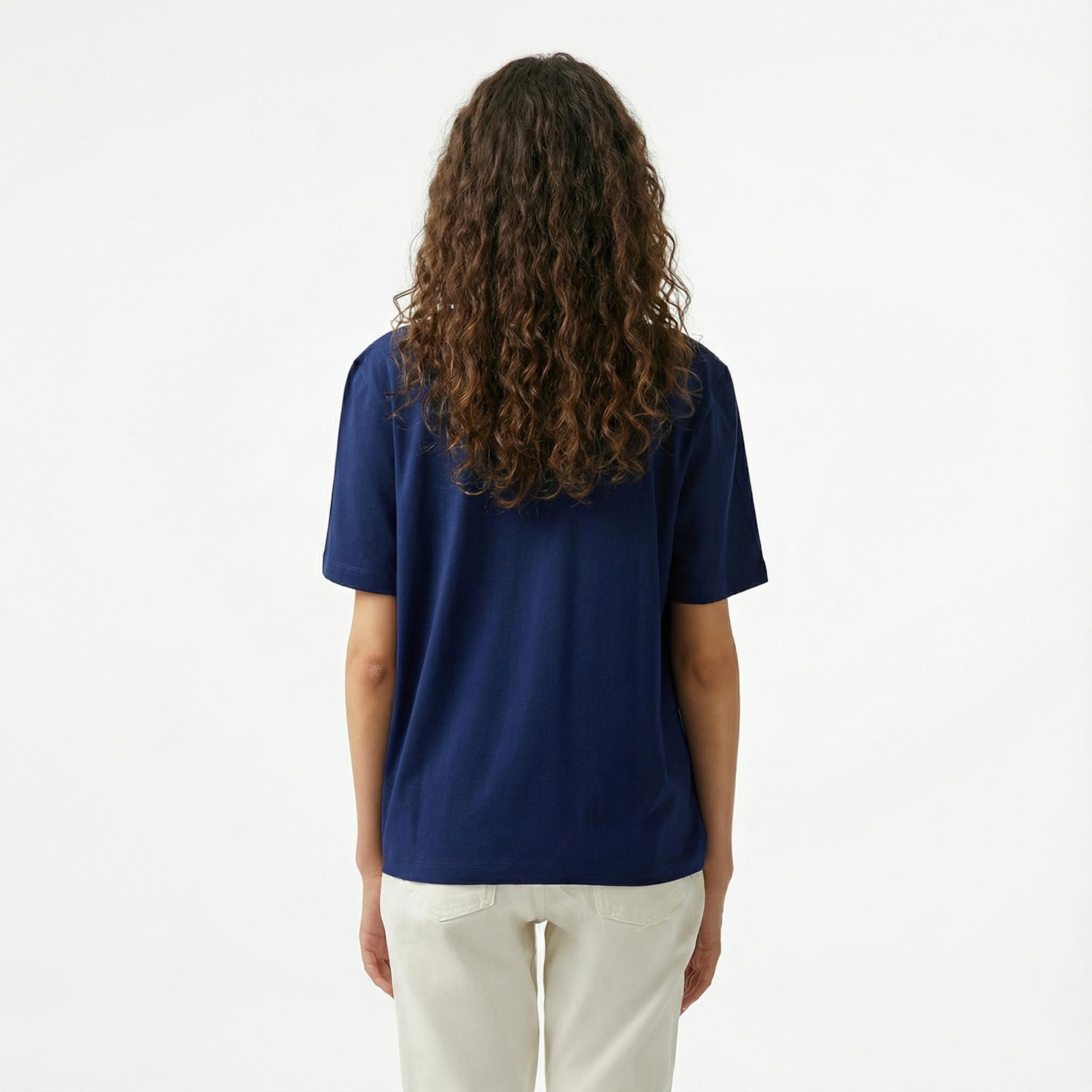 Nautica Kadın Lacivert Regular Fit T-Shirt