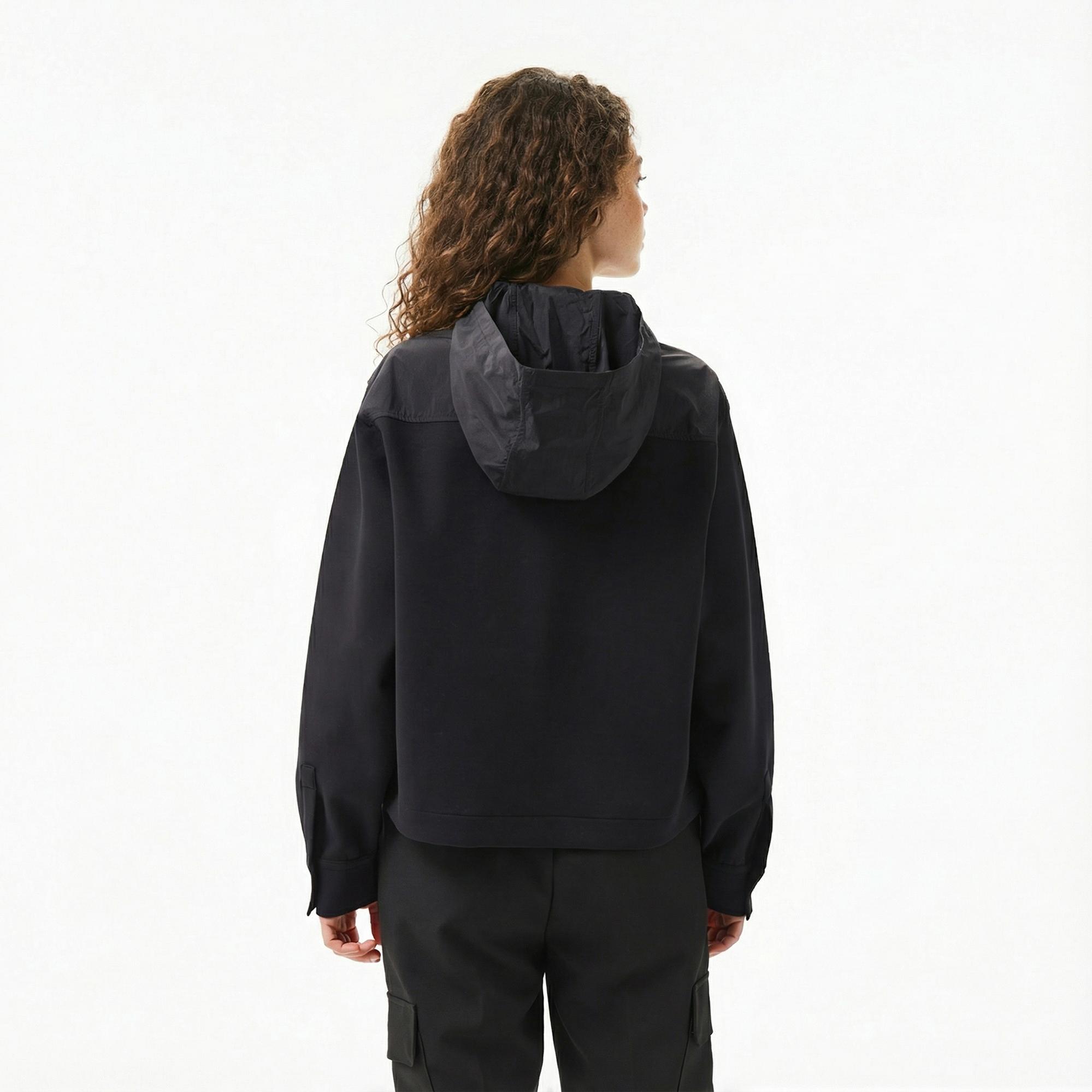 Lacoste Kadın Relaxed Fit Kapüşonlu Beyaz Ceket