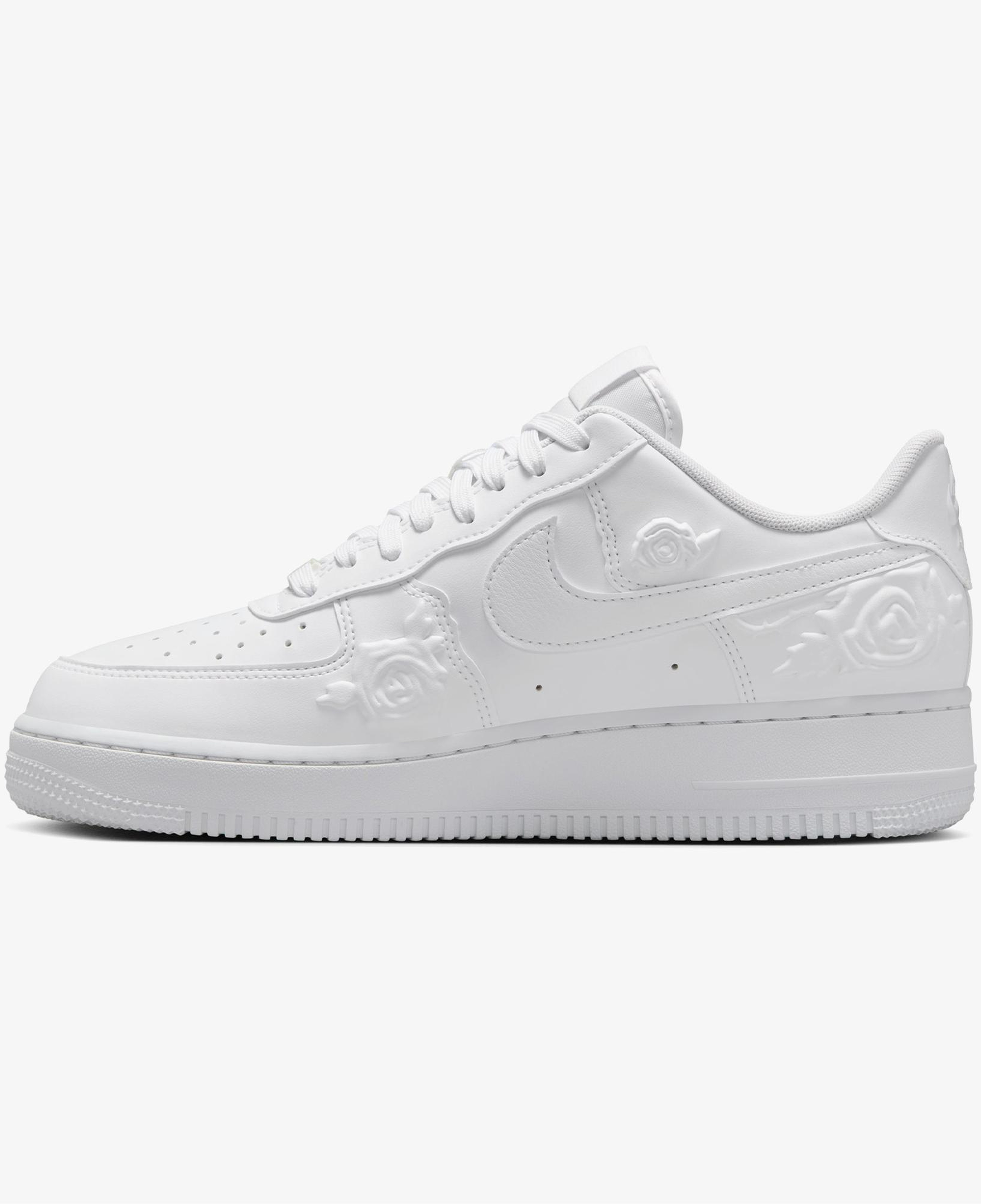 Nike Air Force 1 '07 Kadın Beyaz Spor Ayakkabı