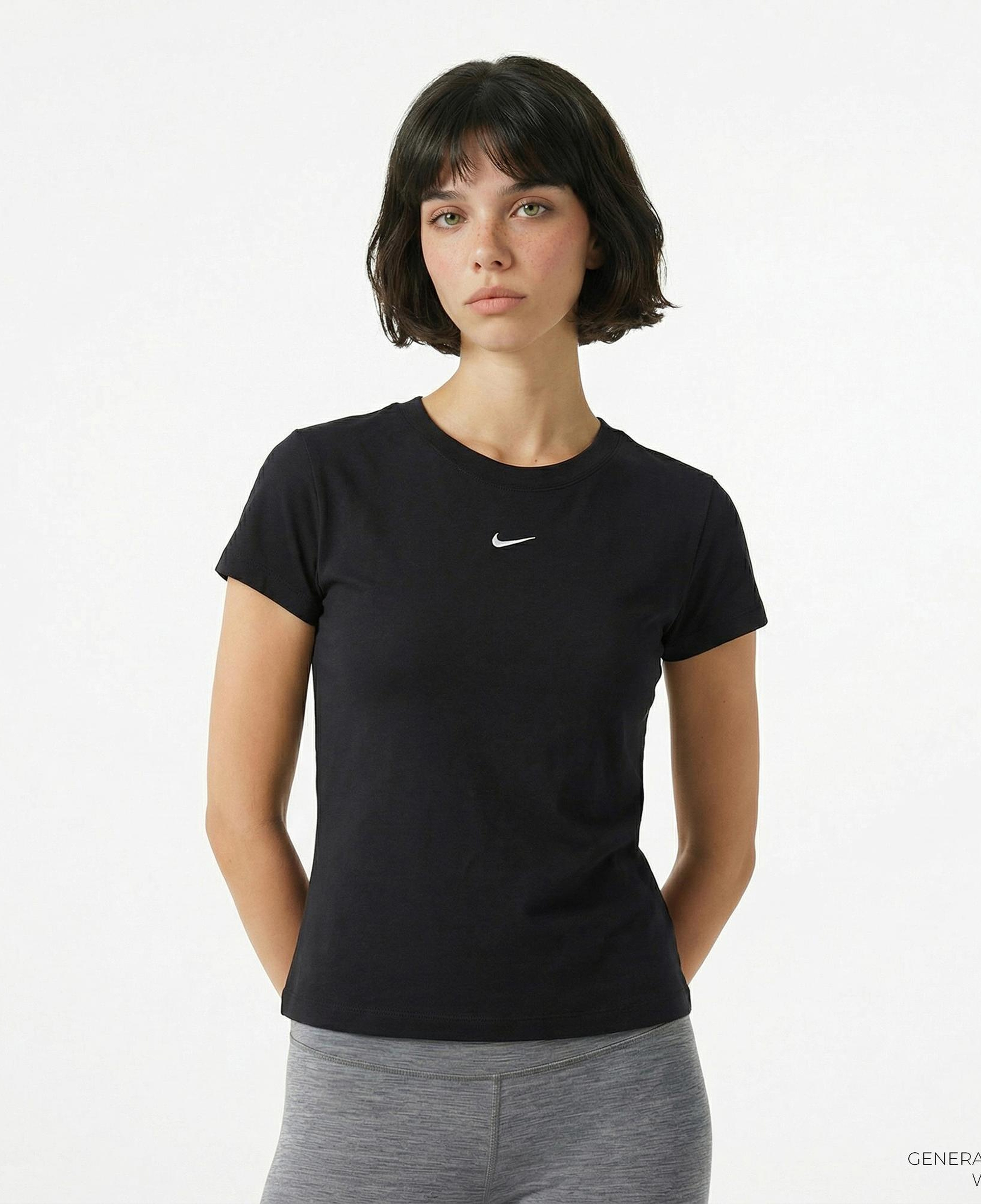 Nike Sportswear Chill Knit Kadın Siyah T-Shirt