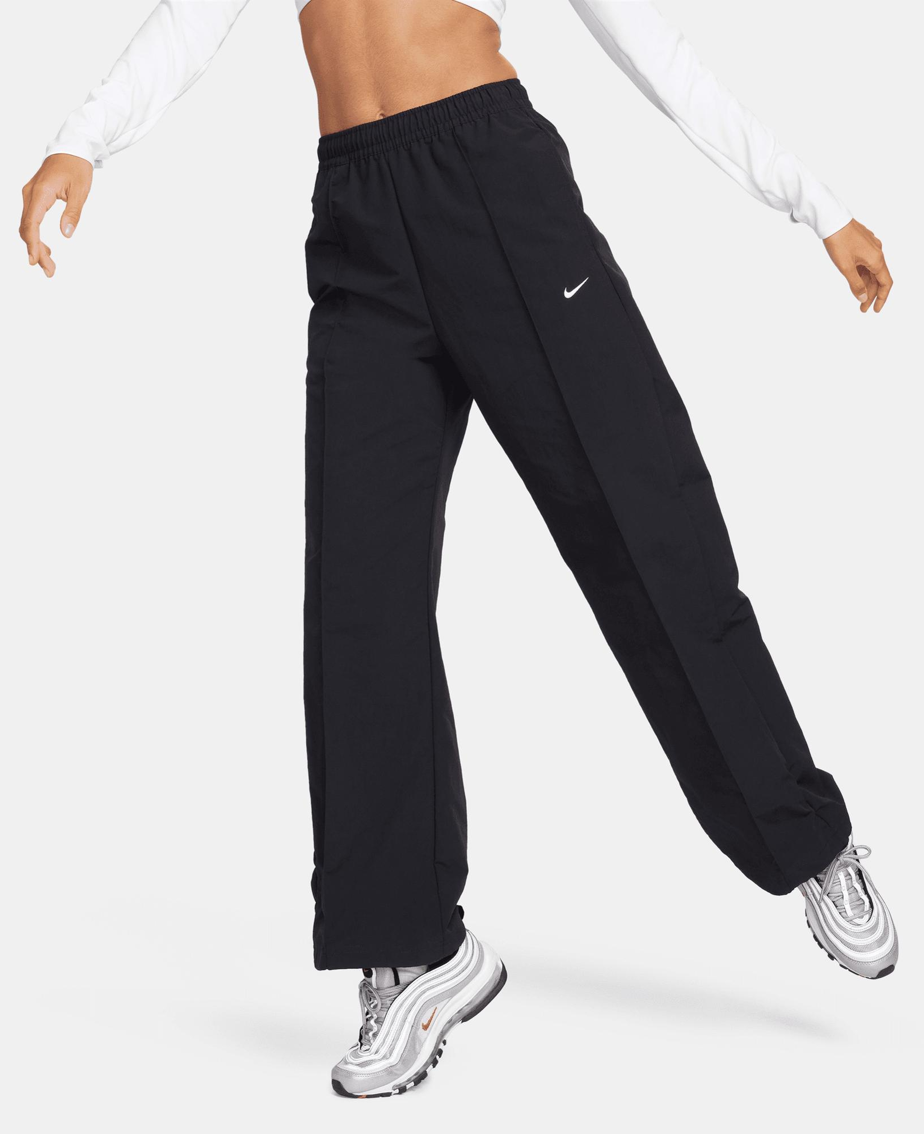 Nike Sportswear Everything Wovens Kadın Siyah Eşofman Altı