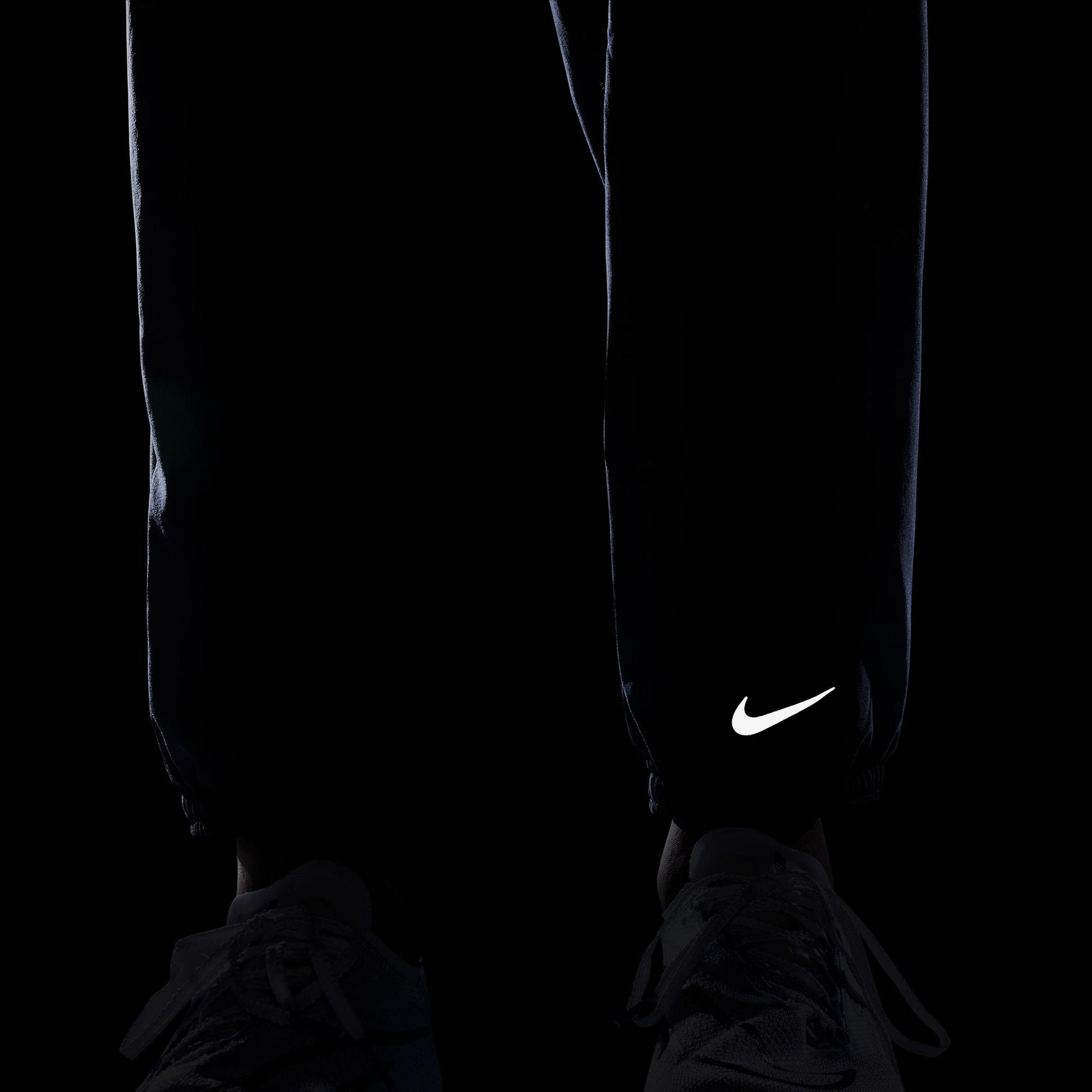 Nike Dri-Fit Multi Essential Çocuk Siyah Eşofman Altı