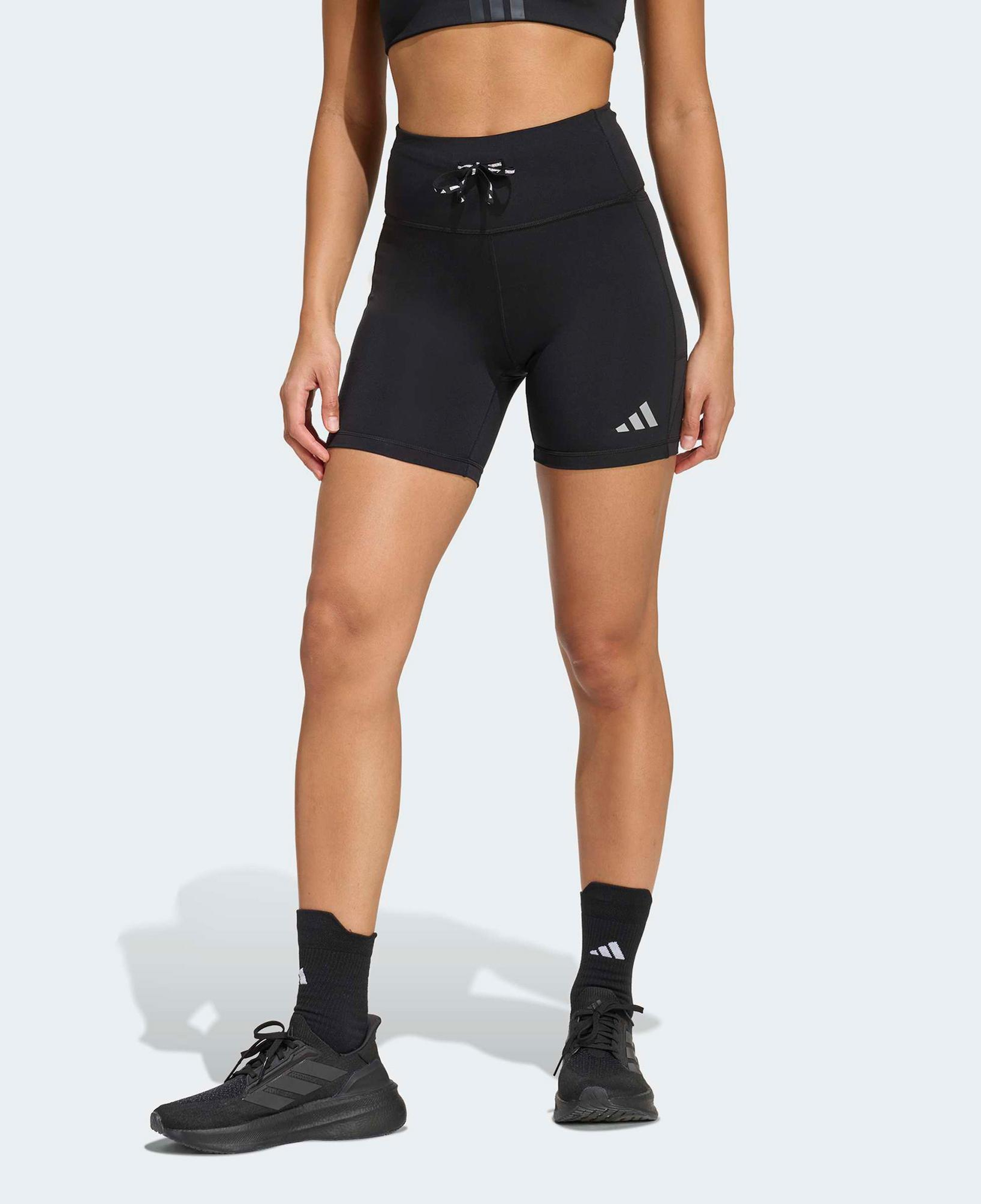 adidas Run Essentials Kadın Siyah Kısa Tayt