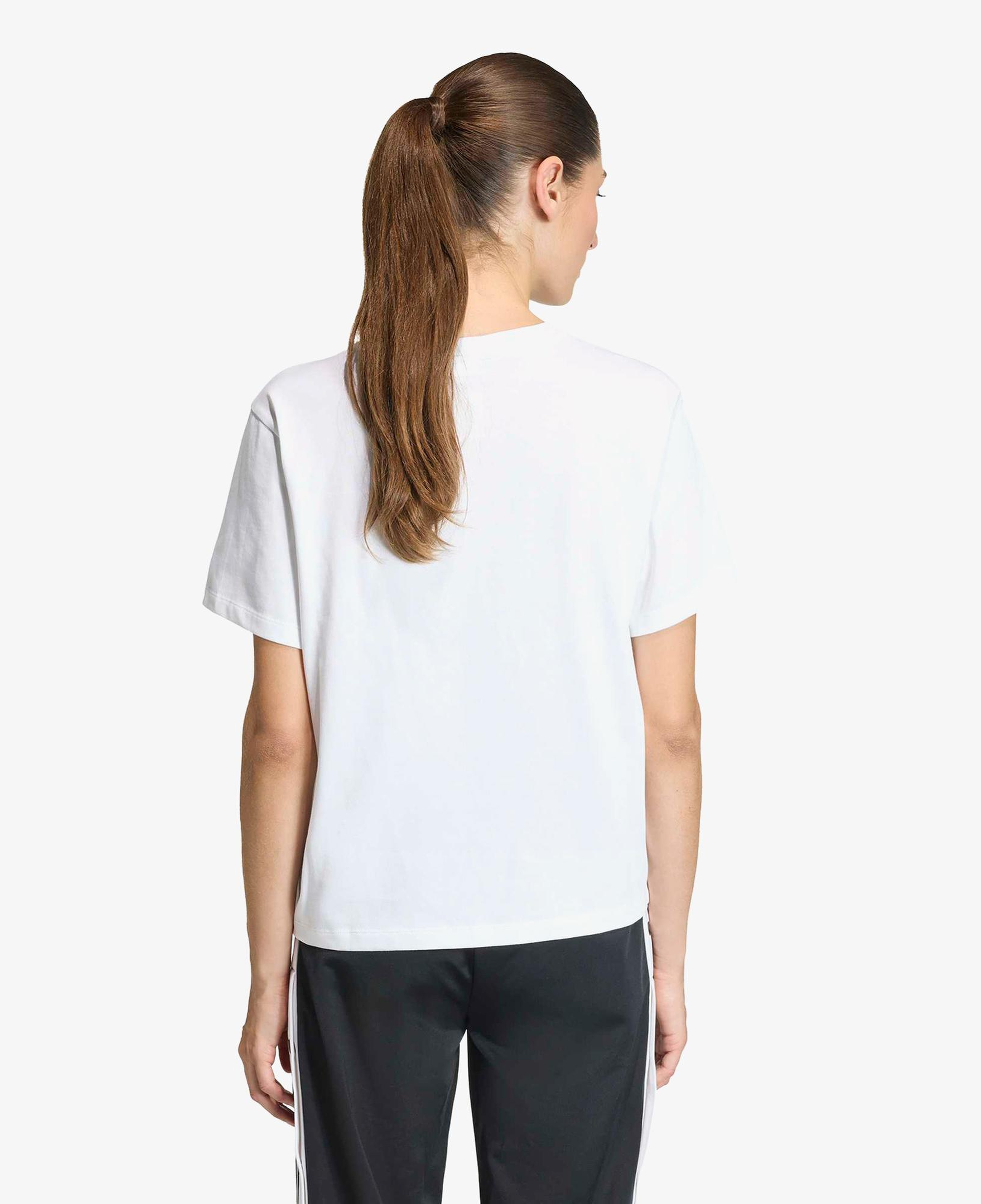 adidas Trefoil Boxy Kadın Beyaz T-Shirt
