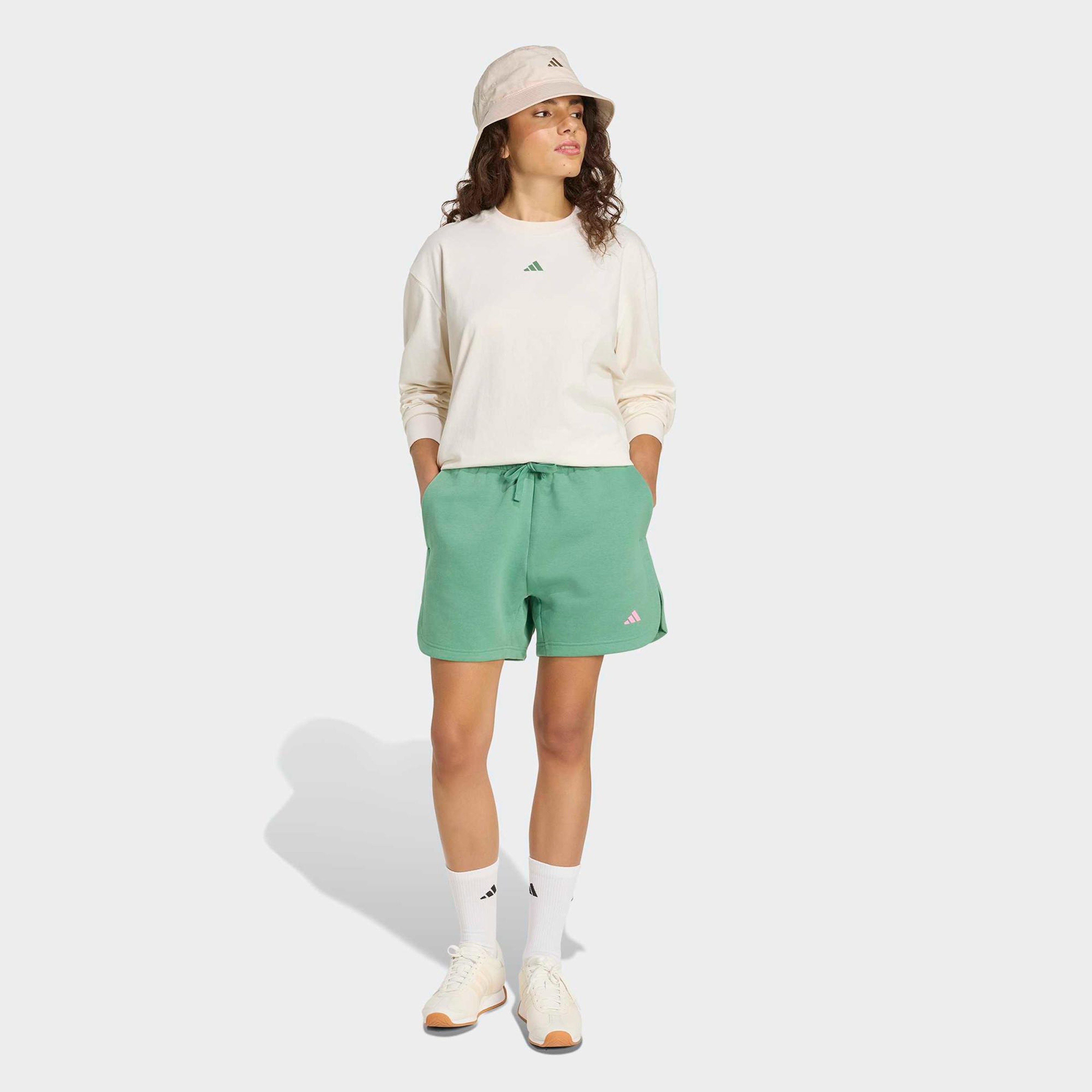 adidas Kadın Beyaz Sweatshirt