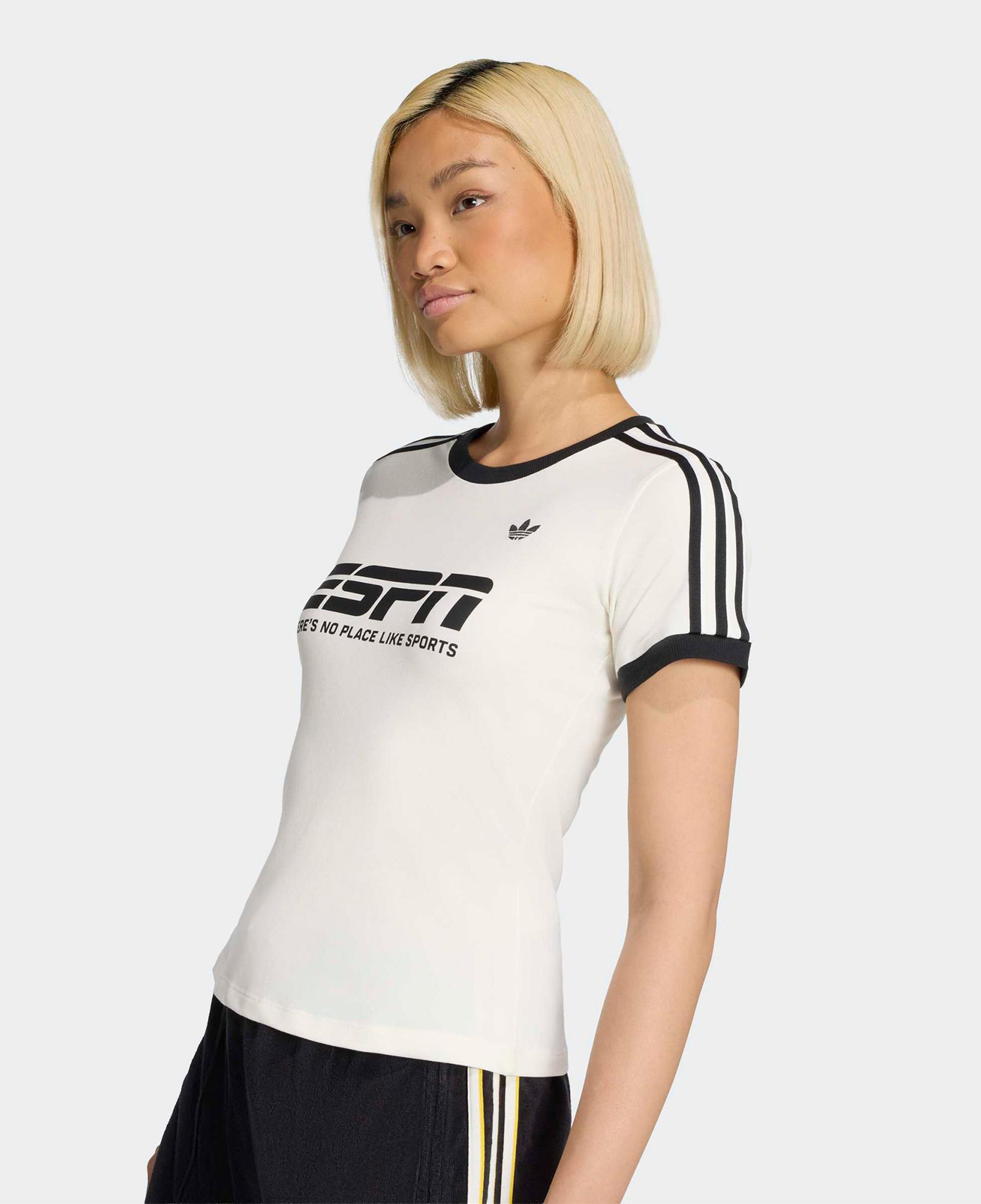 adidas Kadın Beyaz T-Shirt
