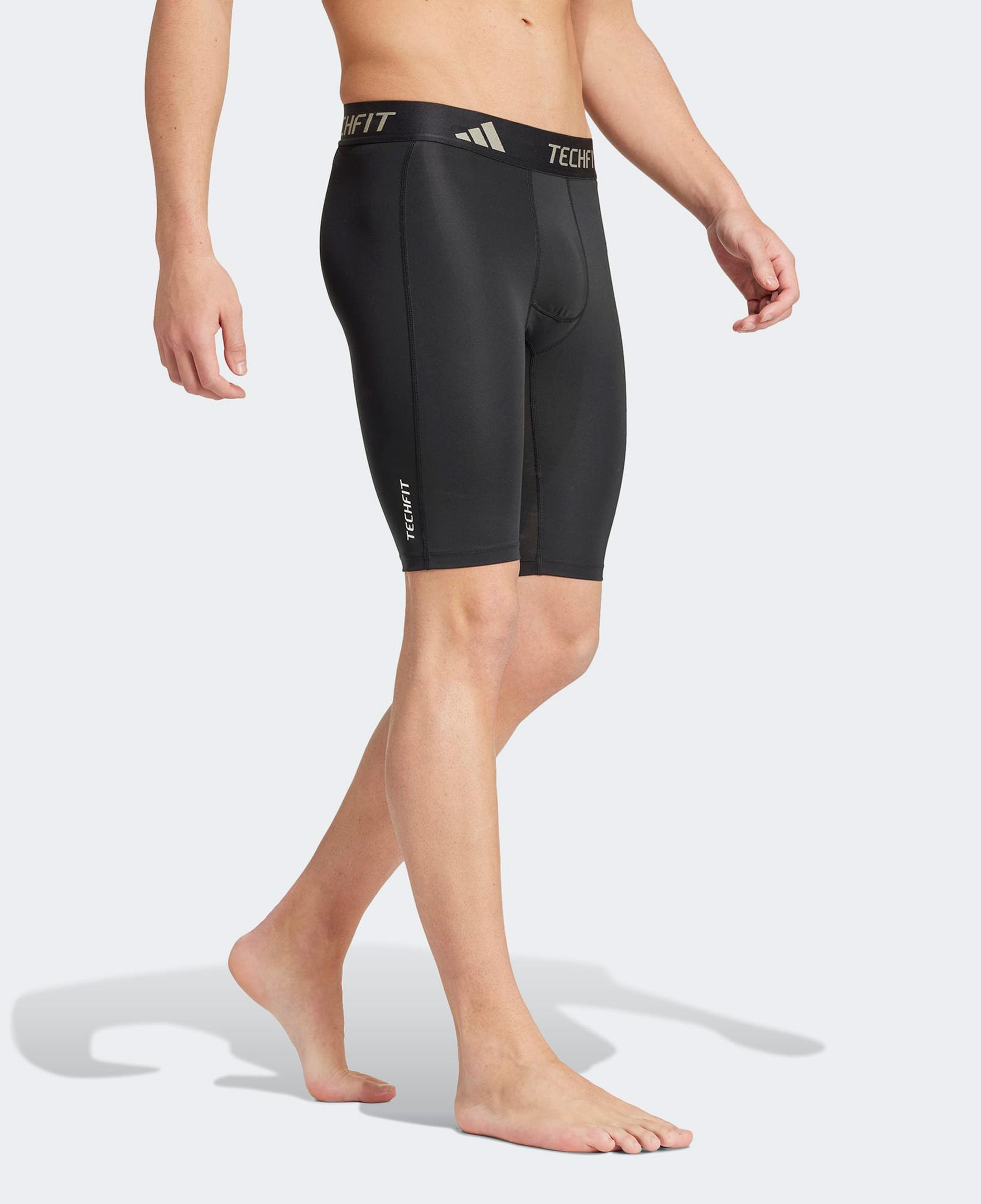 adidas Techfit Compression Training Erkek Siyah Kısa Tayt