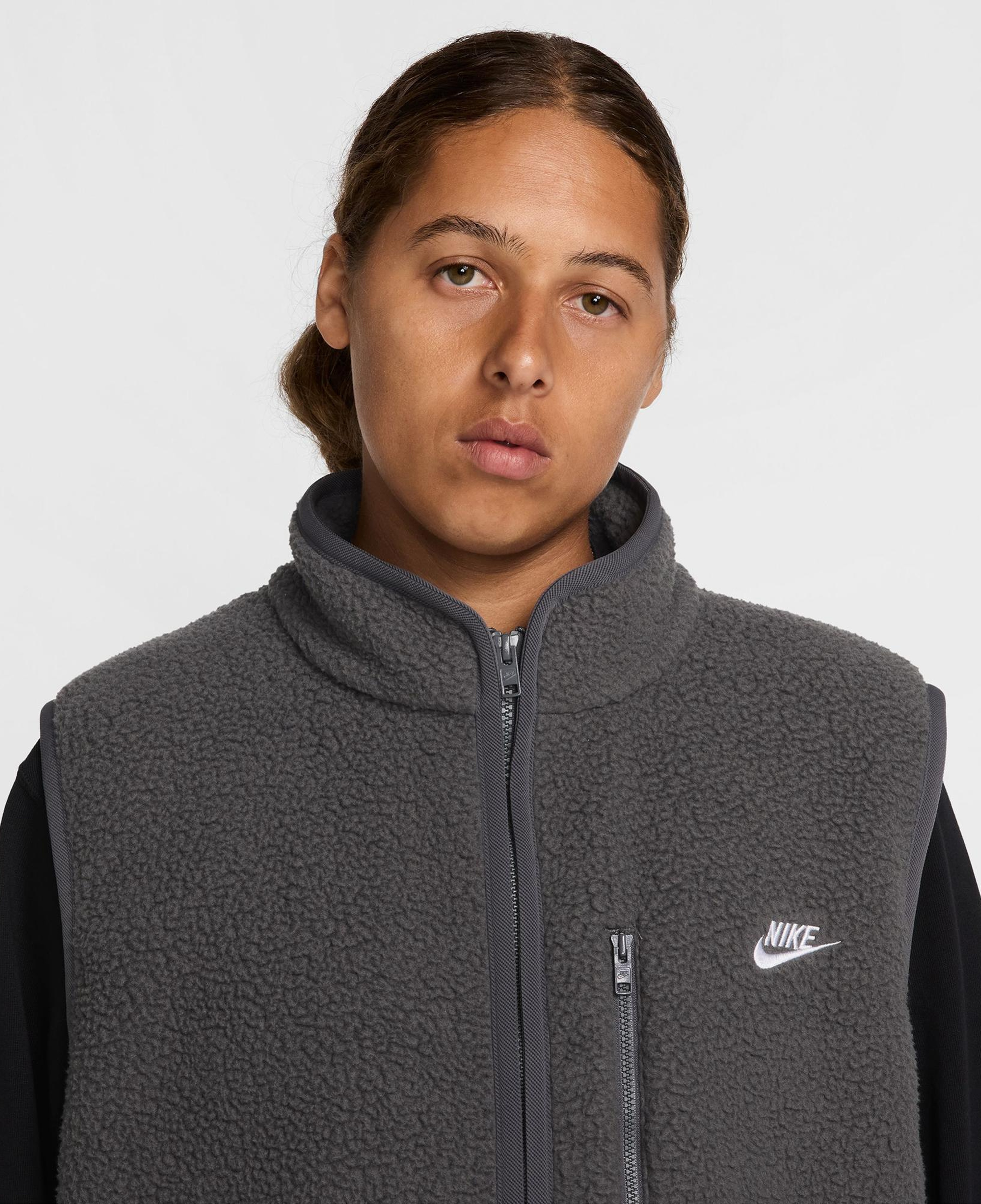 Nike Club Erkek Gri Yelek