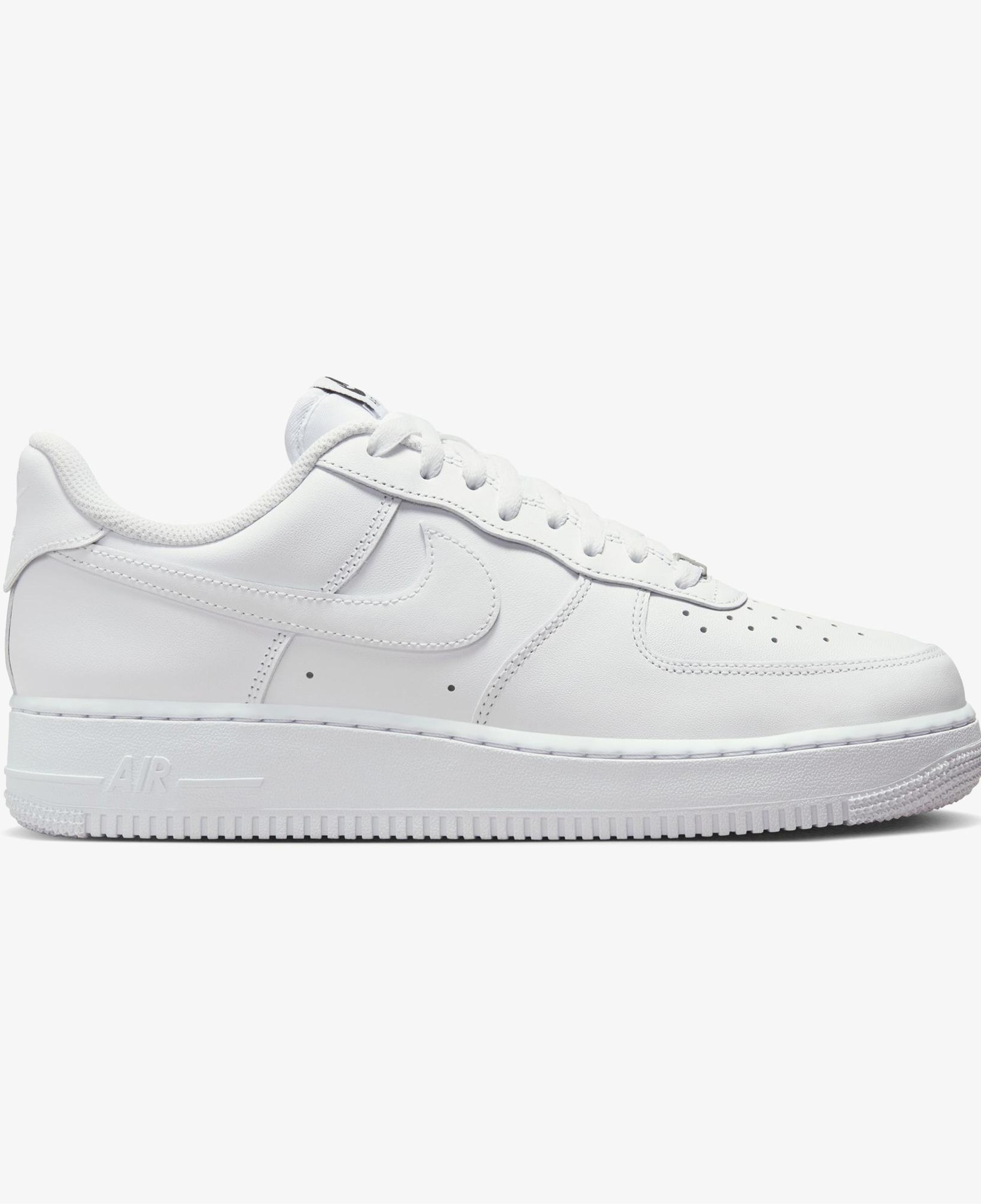 Nike Air Force 1 '07 EasyOn Erkek Beyaz Spor Ayakkabı