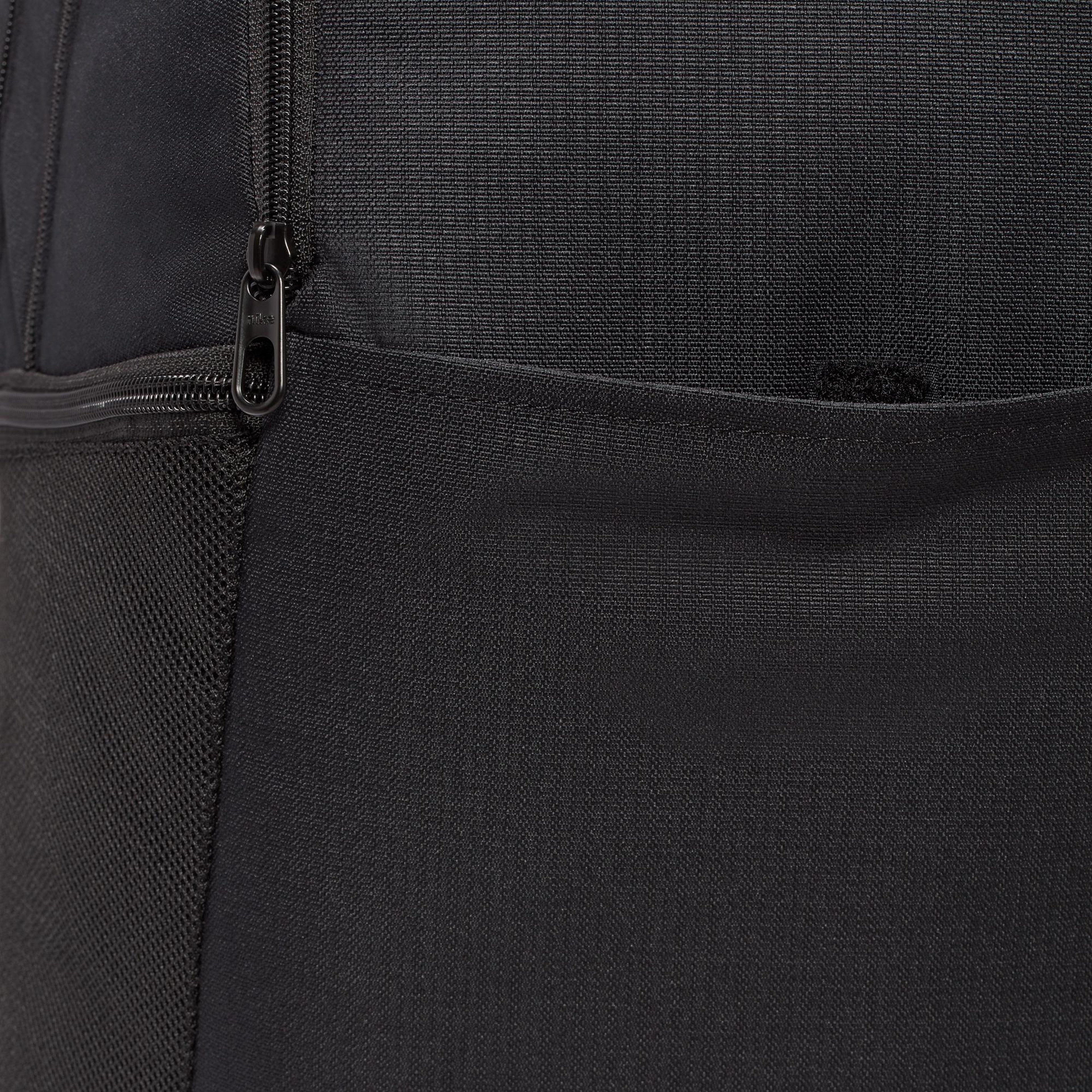 Nike Brasilia 9.5 Unisex Siyah Sırt Çantası