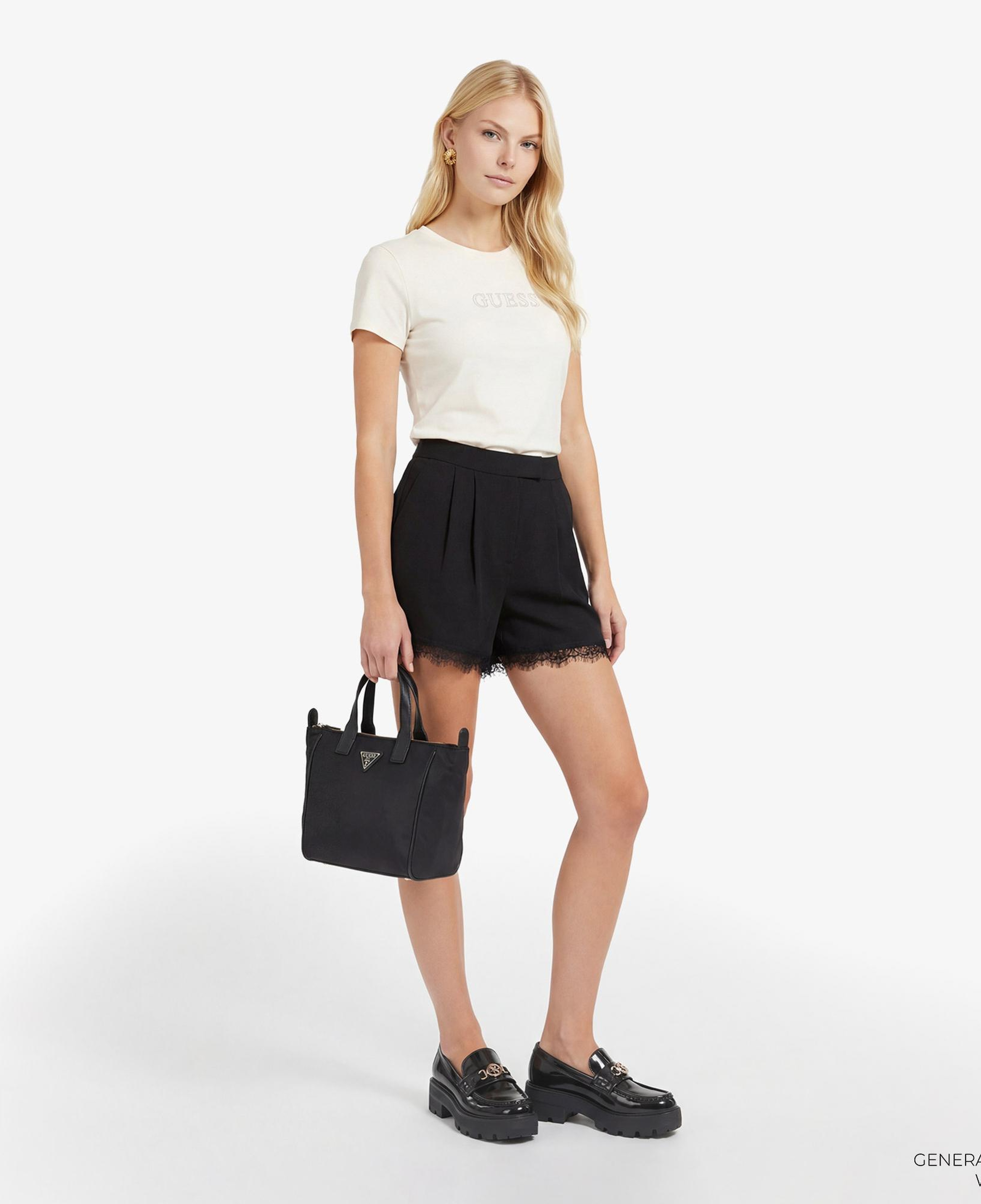 Guess Arabella Aktif Modal Karışımlı Slim Fit Kadın Beyaz T-Shirt