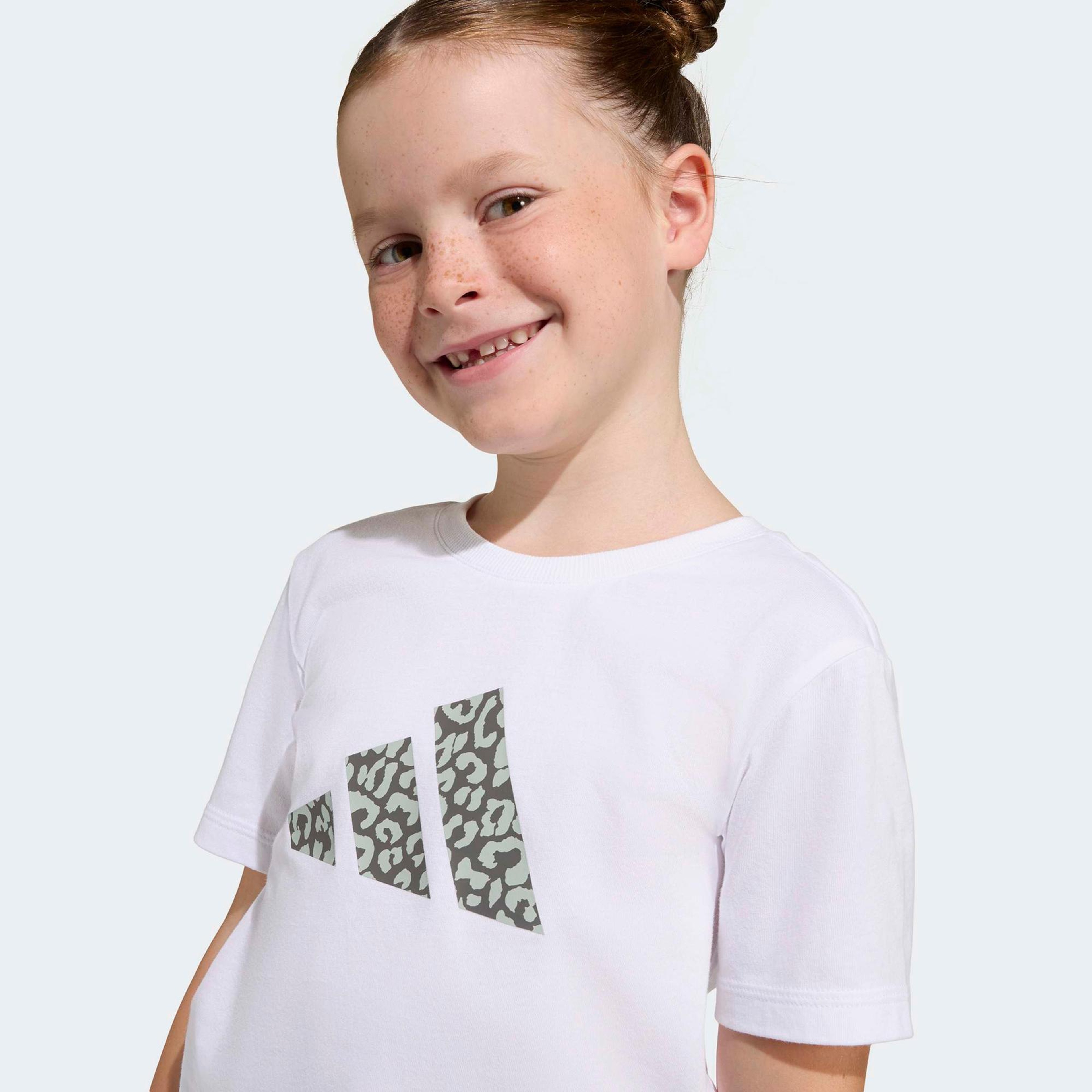 adidas Seasonals Çocuk Beyaz T-Shirt