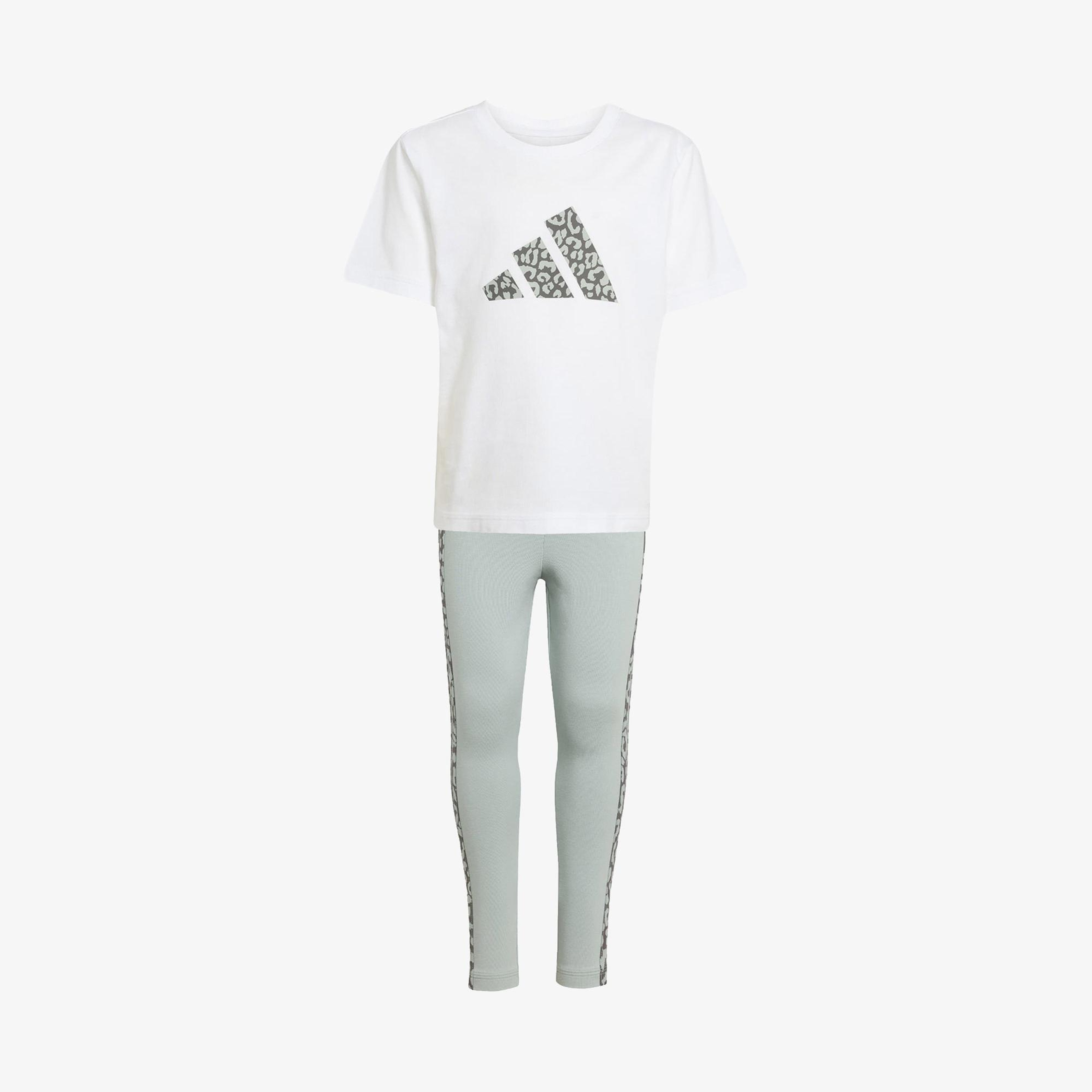 adidas Seasonals Çocuk Beyaz T-Shirt
