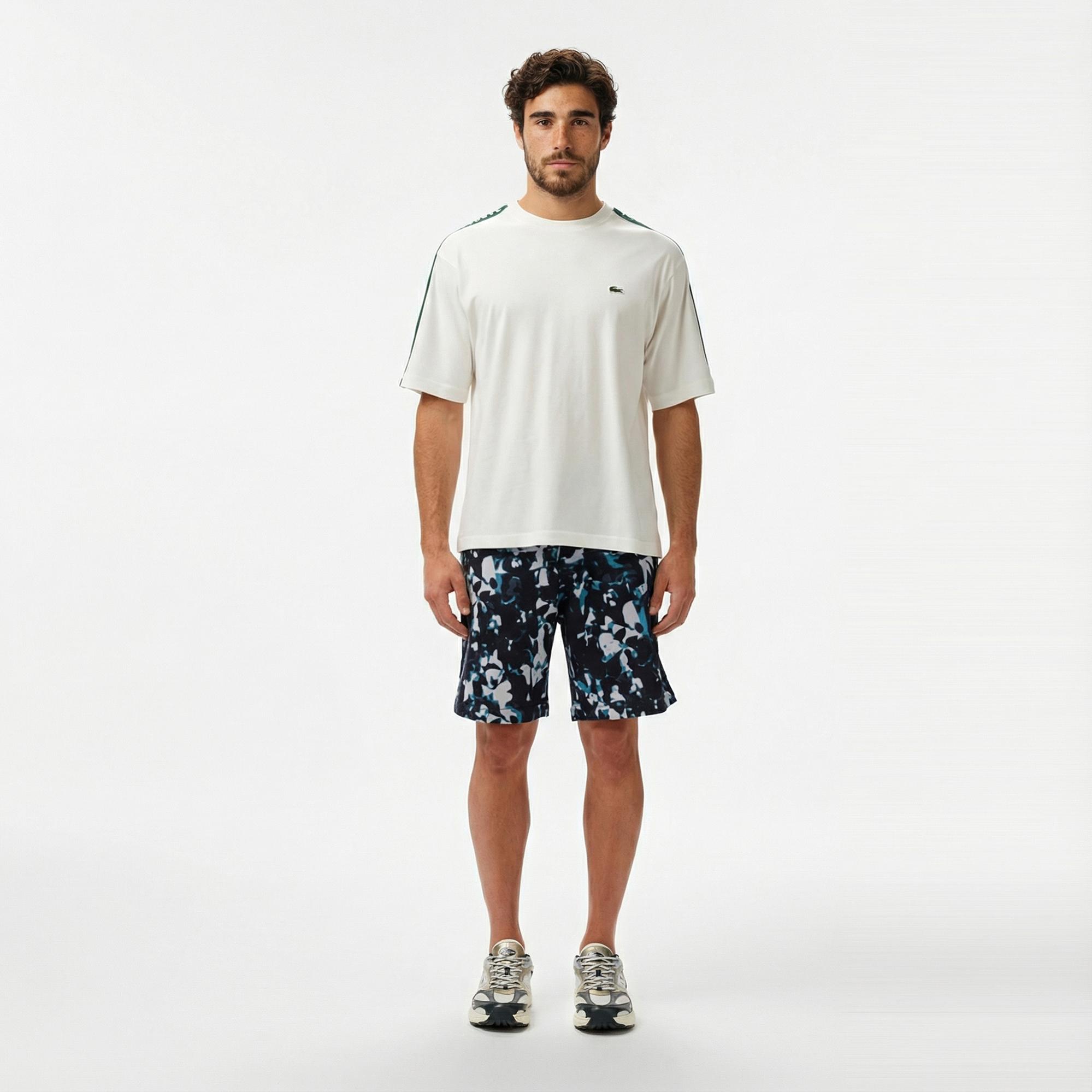 Lacoste Erkek Relaxed Fit Bisiklet Yaka Baskılı Beyaz T-Shirt