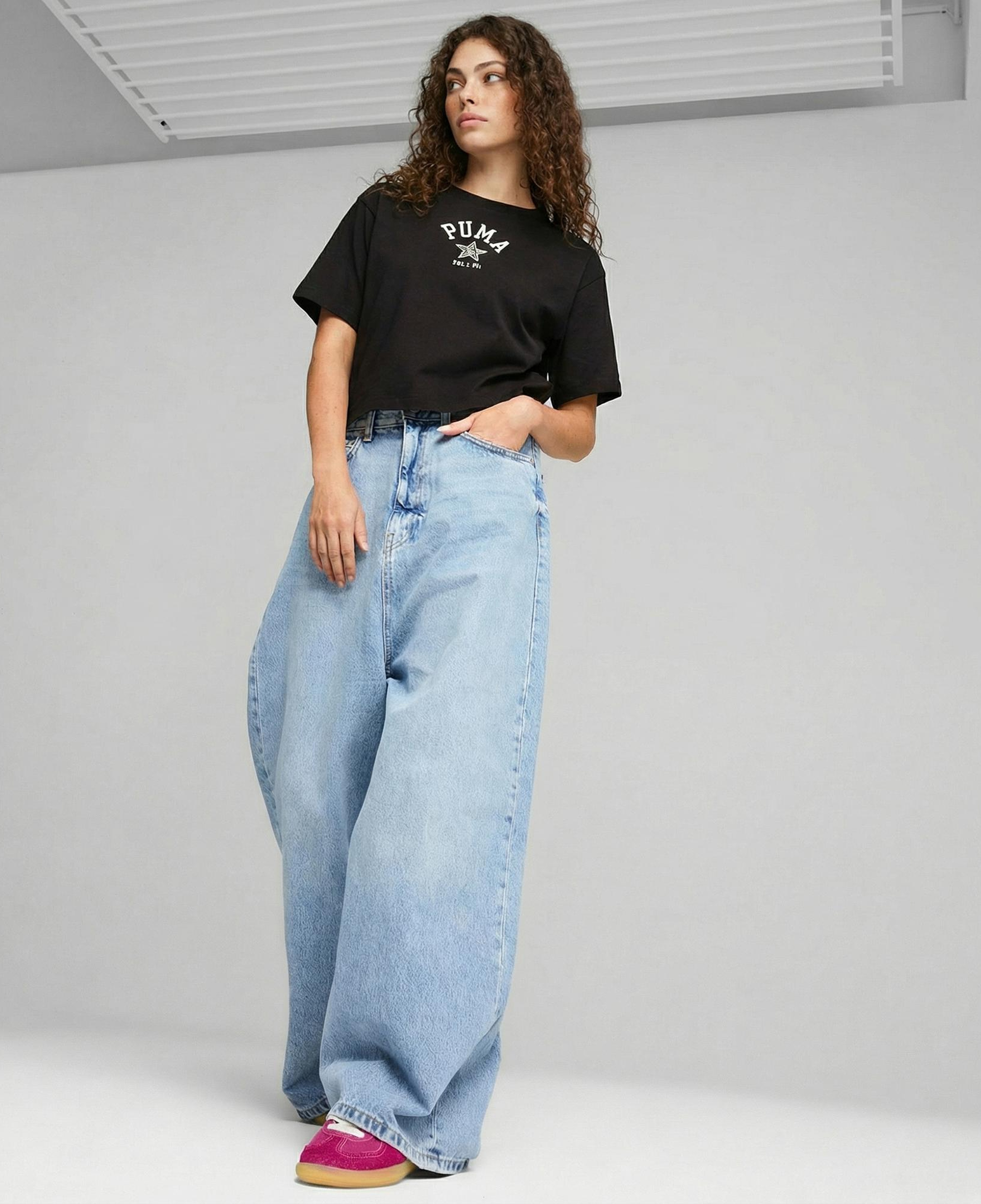 Puma Classics Relaxed Kadın Siyah T-Shirt