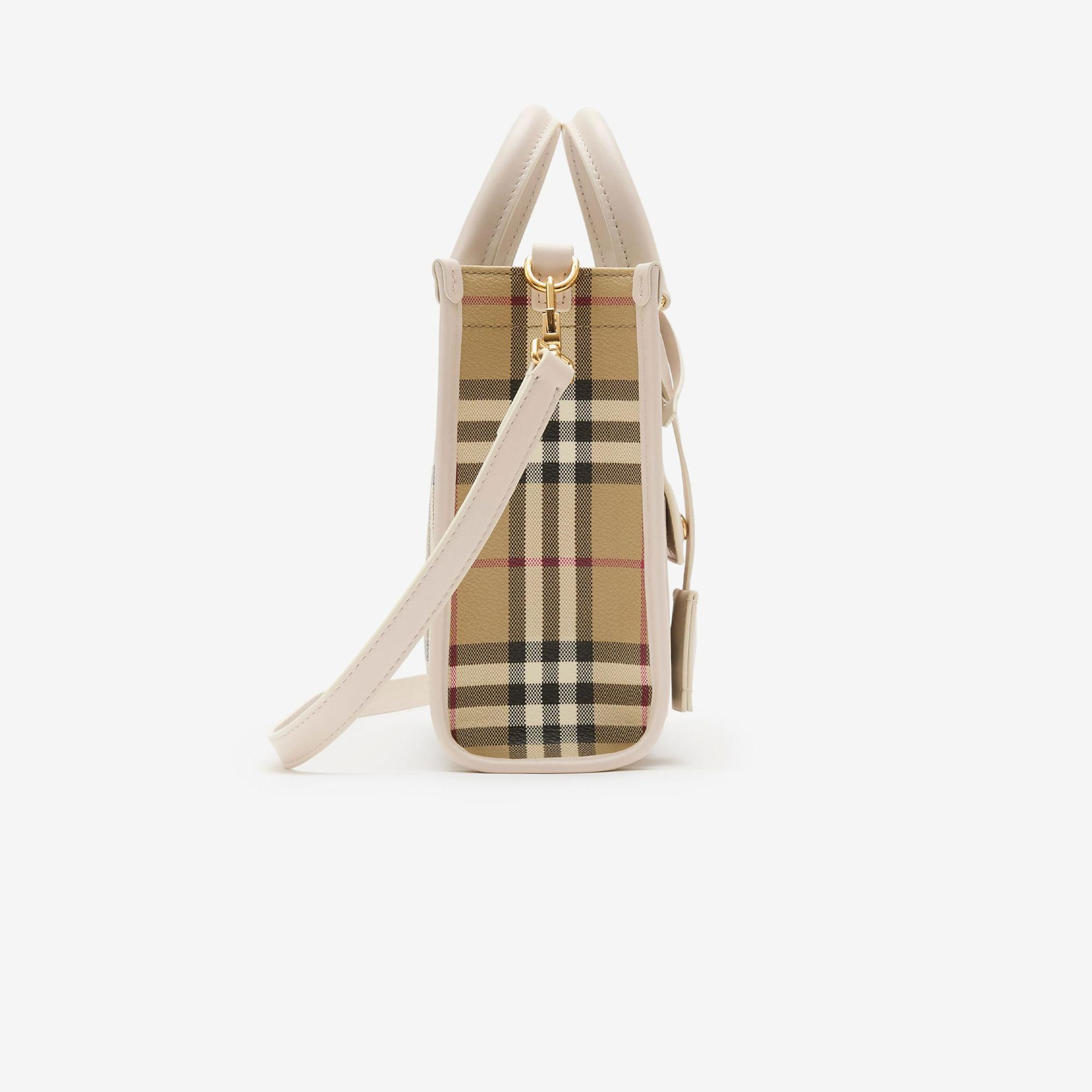 Burberry Mini Freya Tote Kadın Bej Omuz Çantası