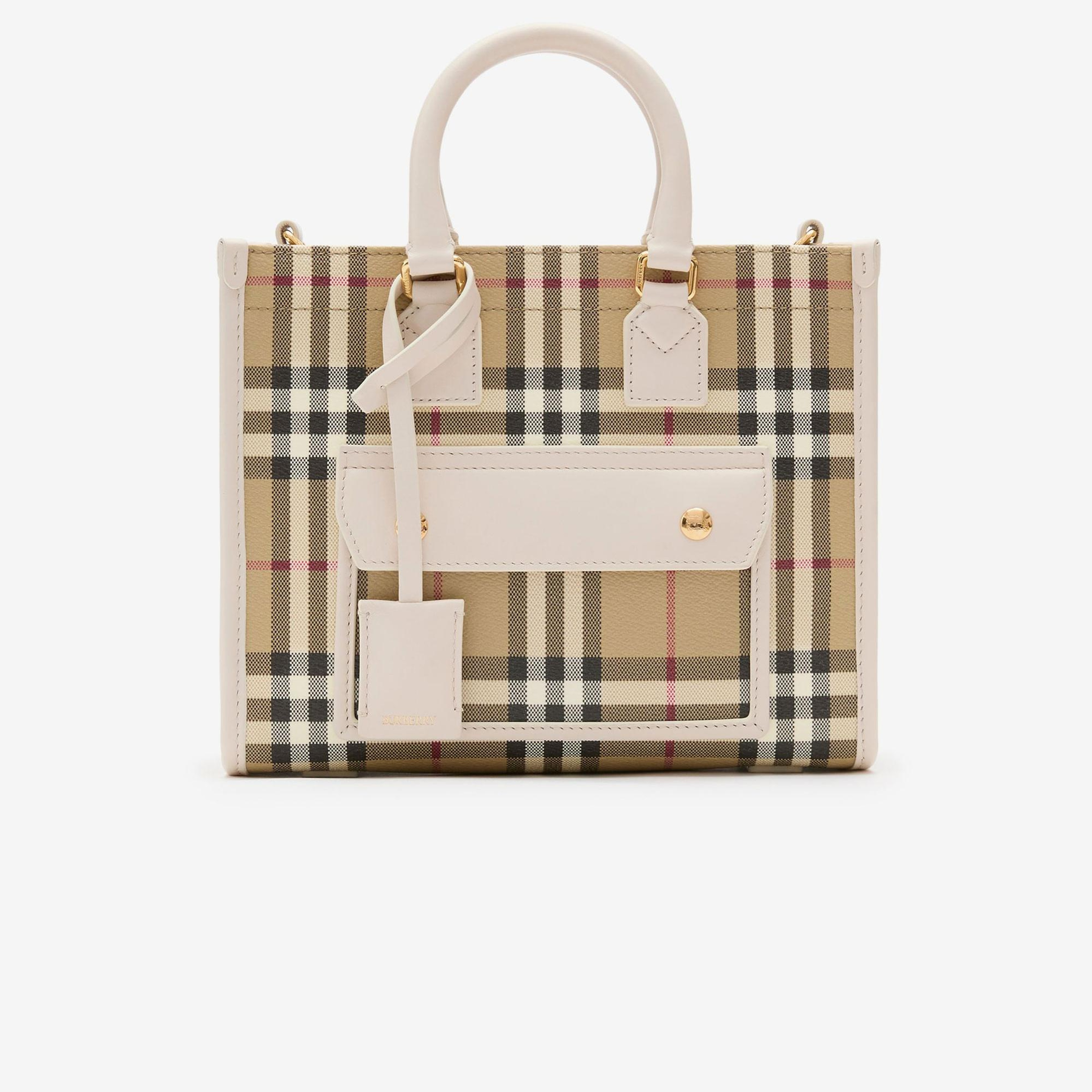 Burberry Mini Freya Tote Kadın Bej Omuz Çantası