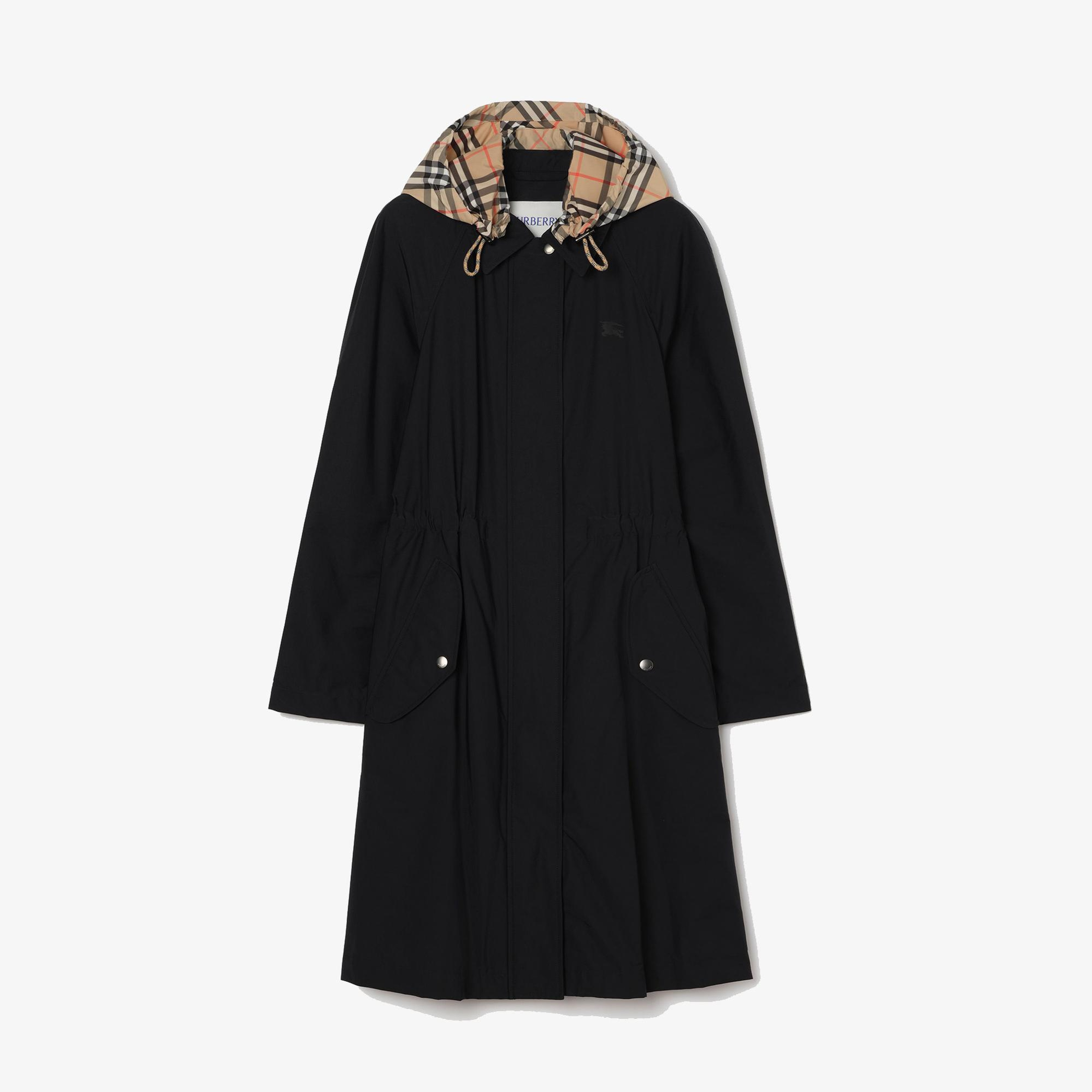 Burberry Newbury Kadın Siyah Parka