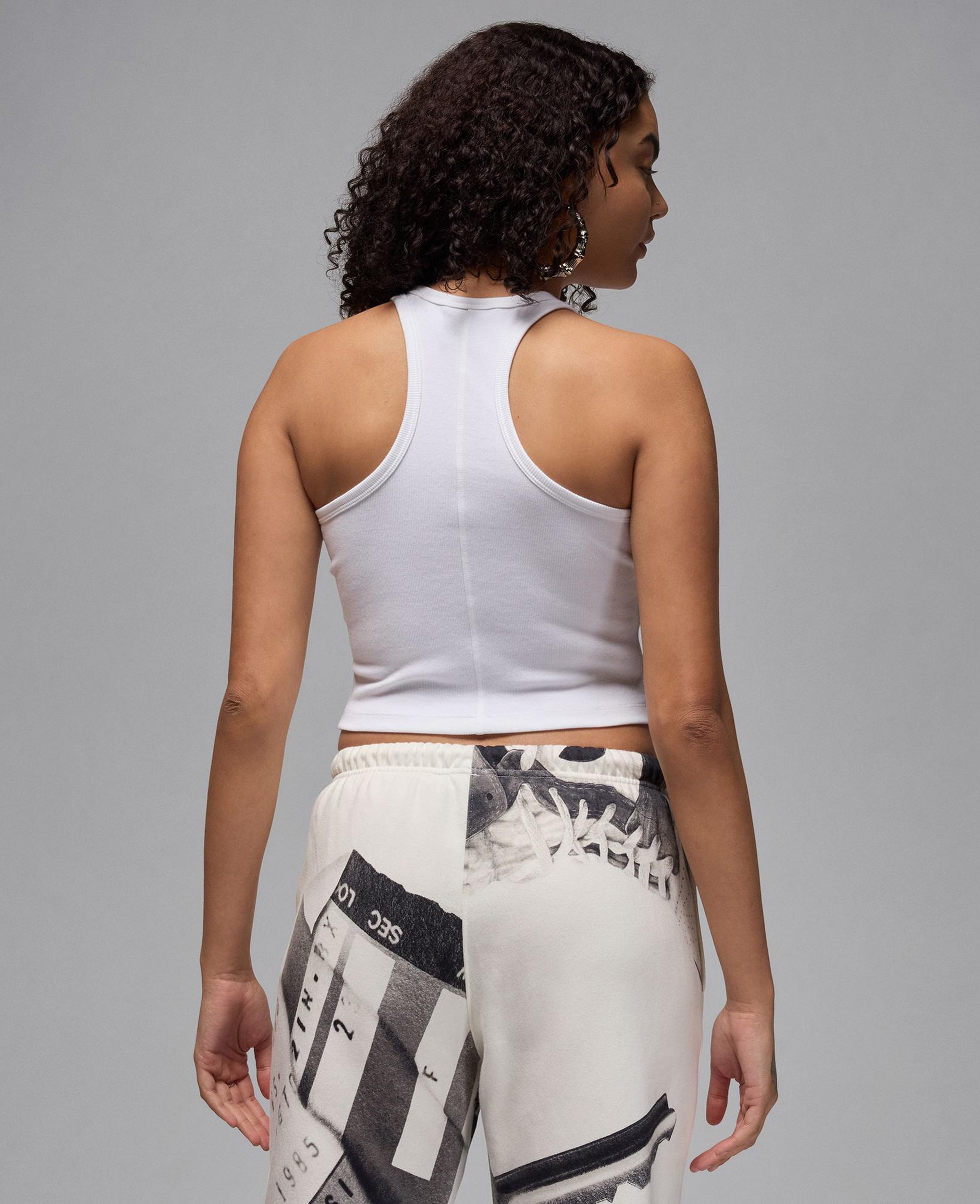 Jordan Essentials Kadın Beyaz Kolsuz T-Shirt