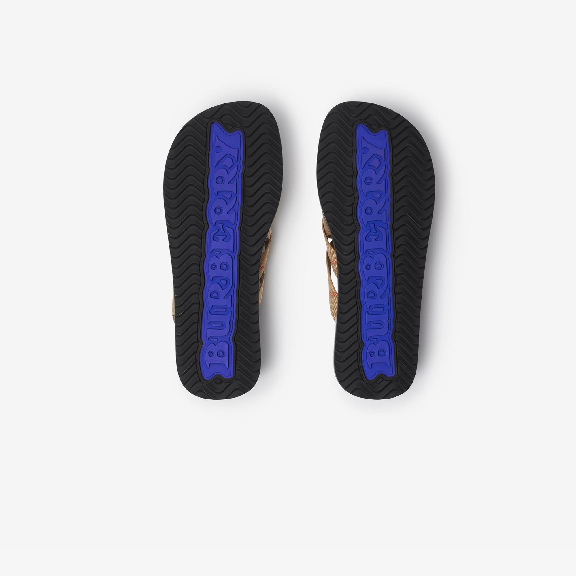 Burberry Pavilion Erkek Bej Terlik