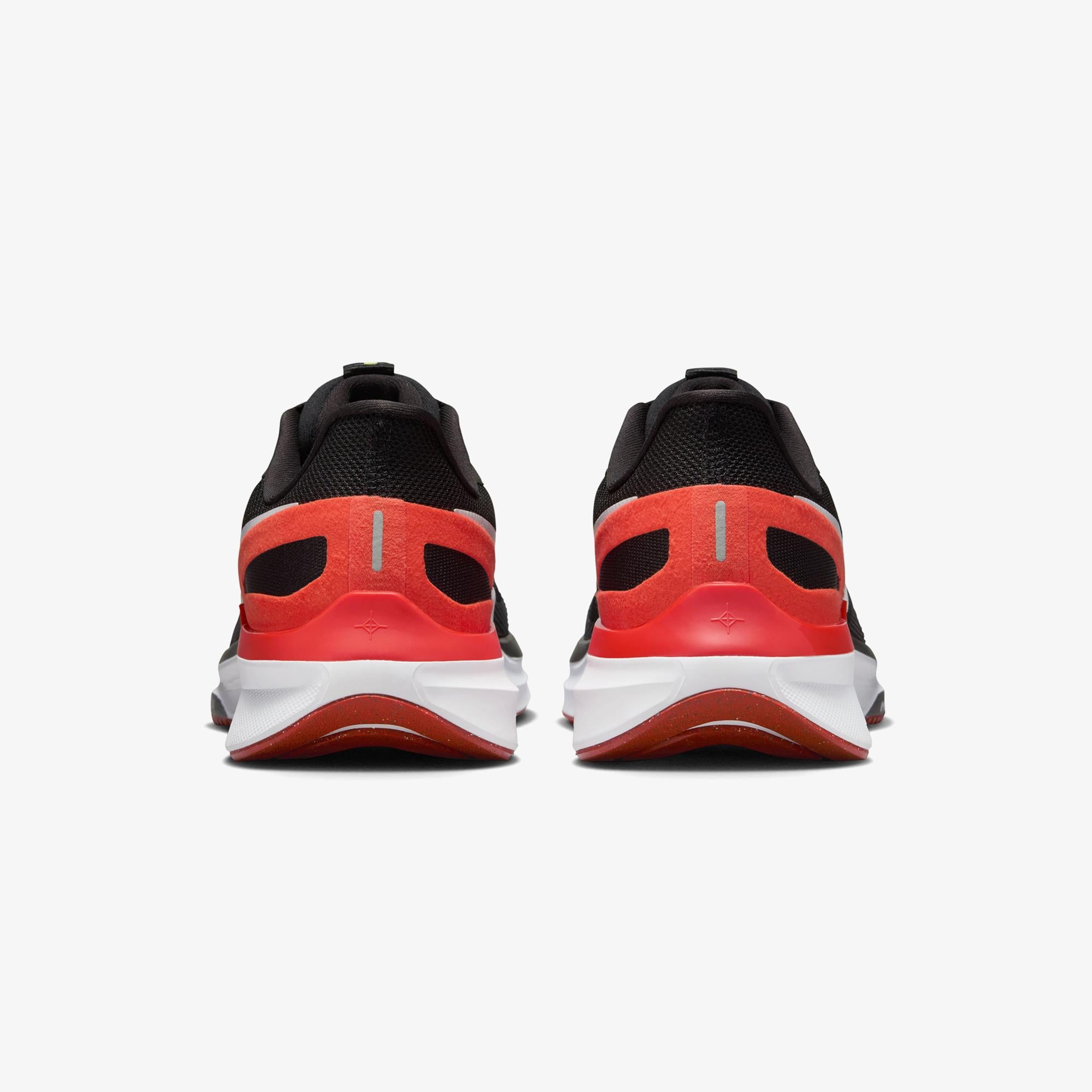 Nike Structure 25 Erkek Siyah Spor Ayakkabı