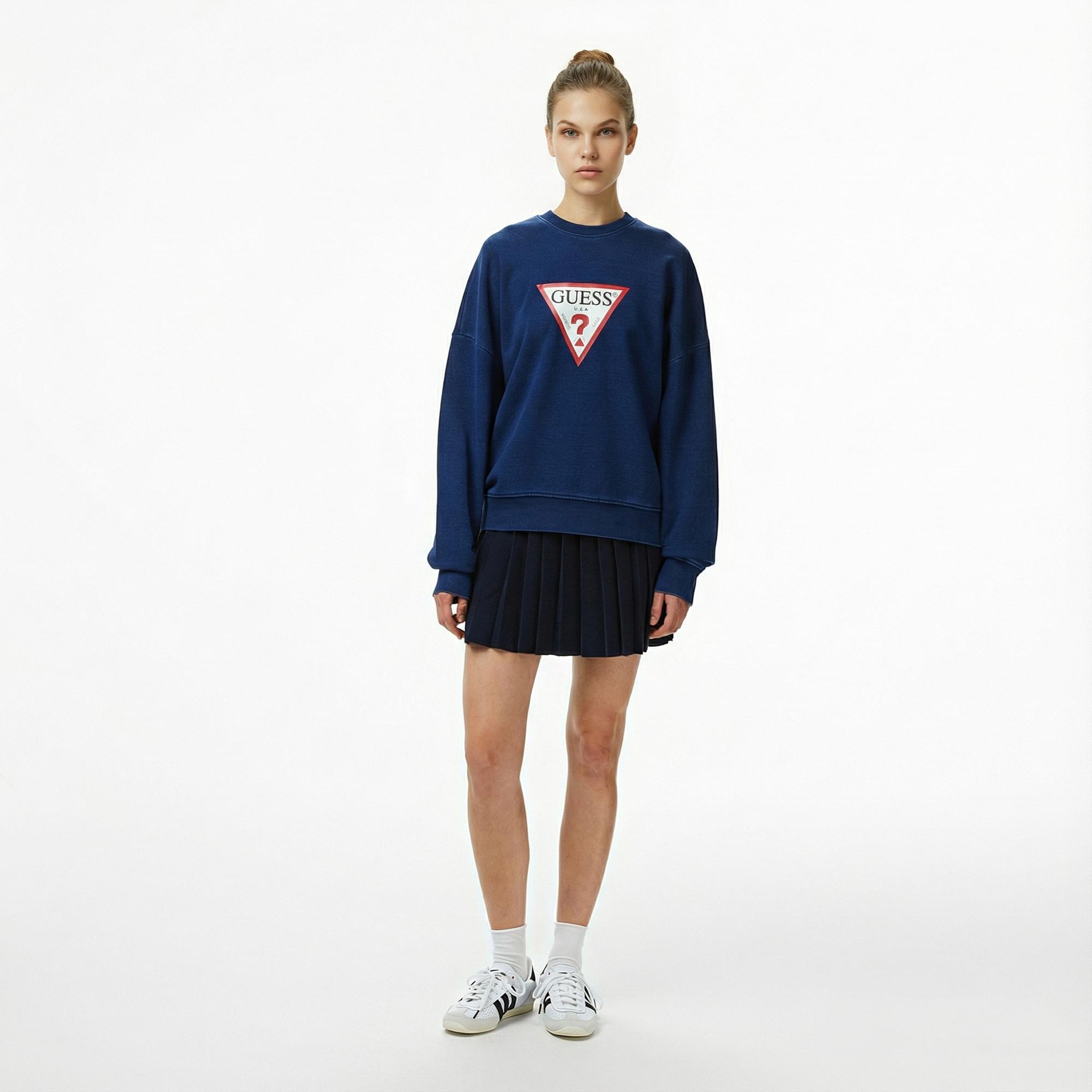 Guess Kadın Lacivert Sweatshirt