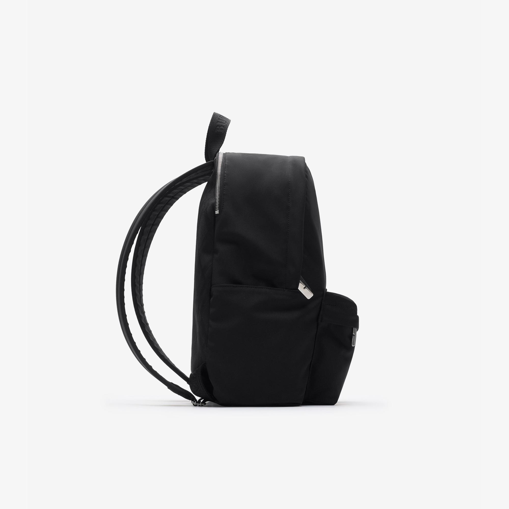 Burberry Orkney Erkek Siyah Sırt Çantası