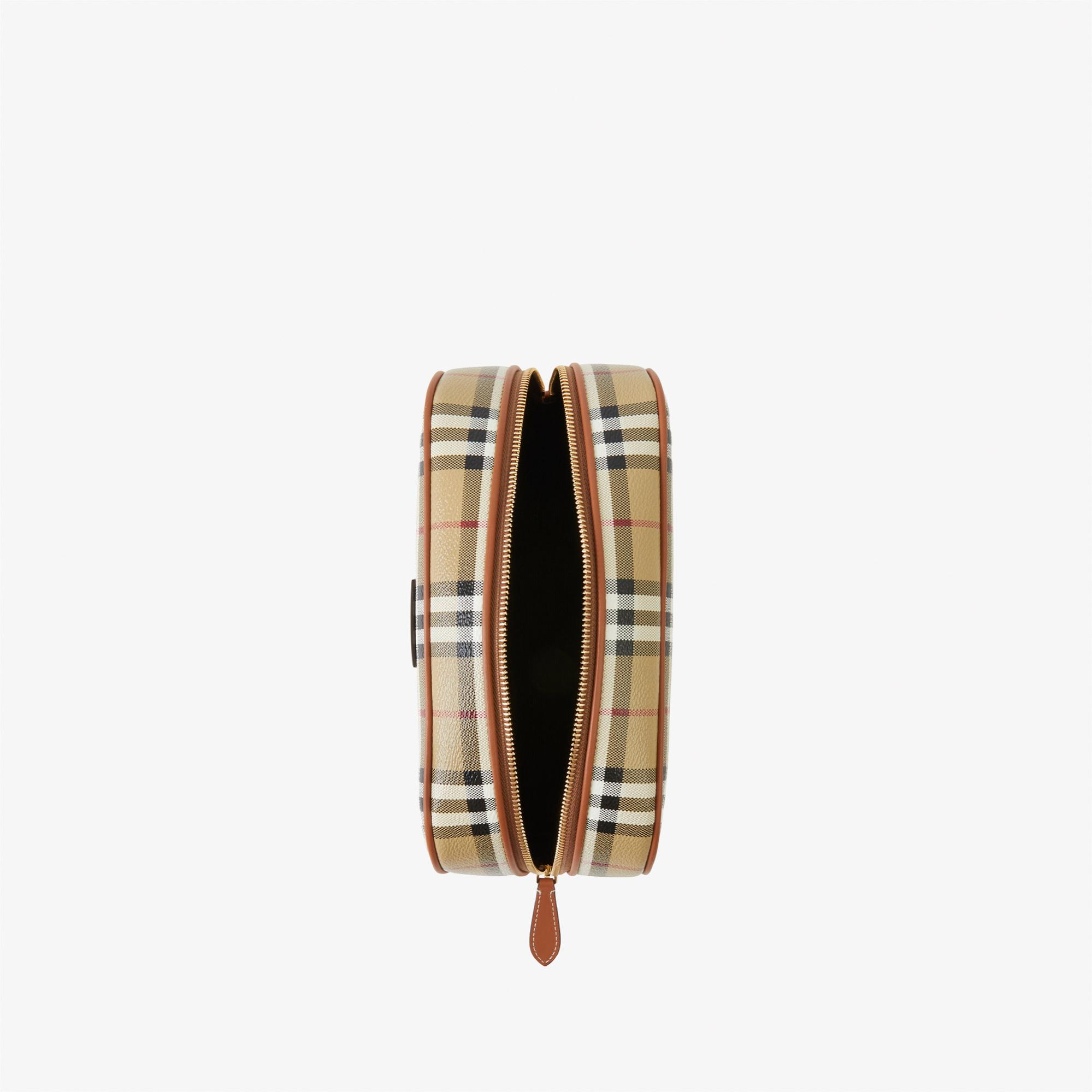 Burberry Cosmetic Medium Travel Pouch Kadın Bej Çanta