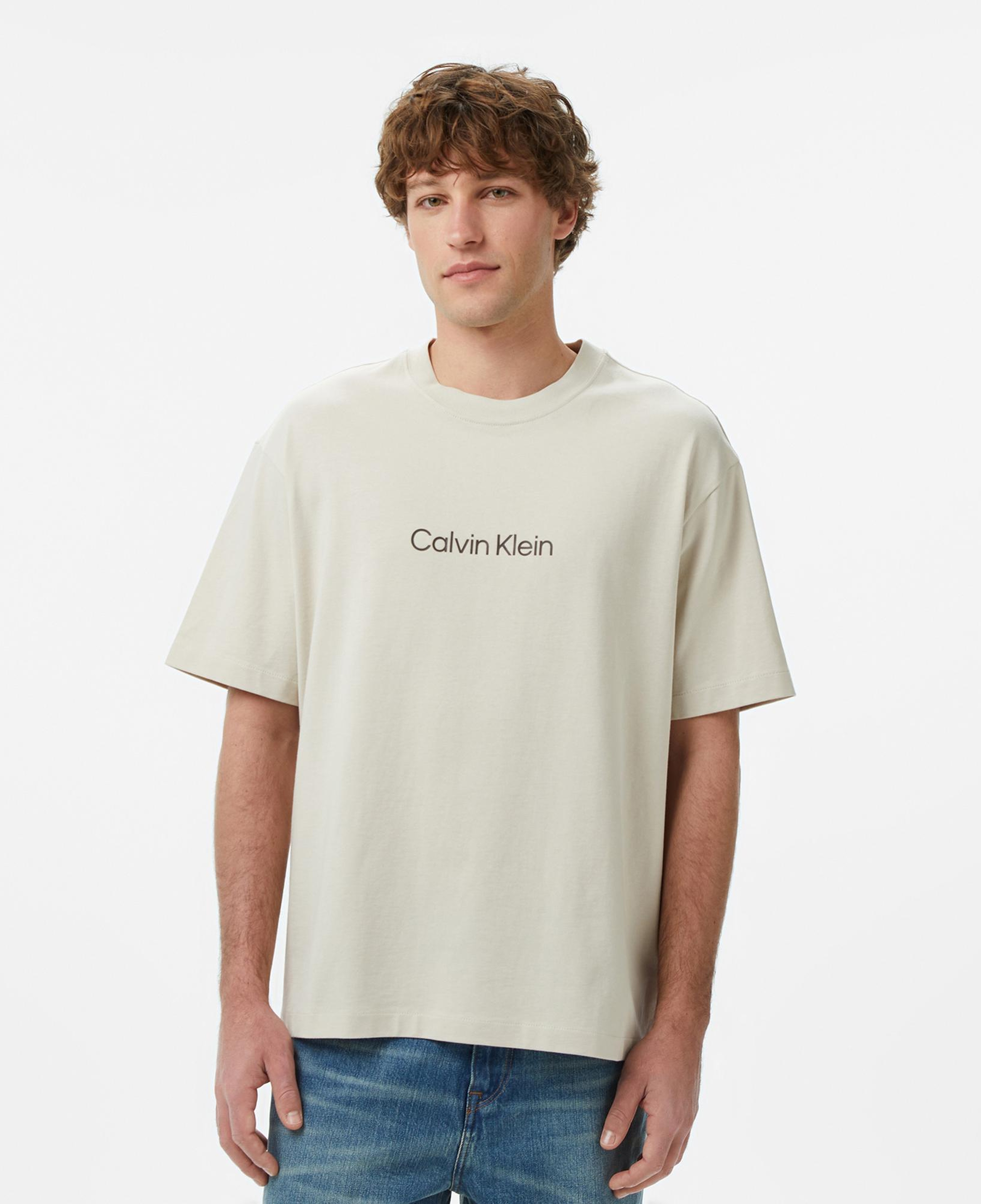 Calvin Klein Relaxed Standard Logo Crewnk  Erkek Bej T-Shirt