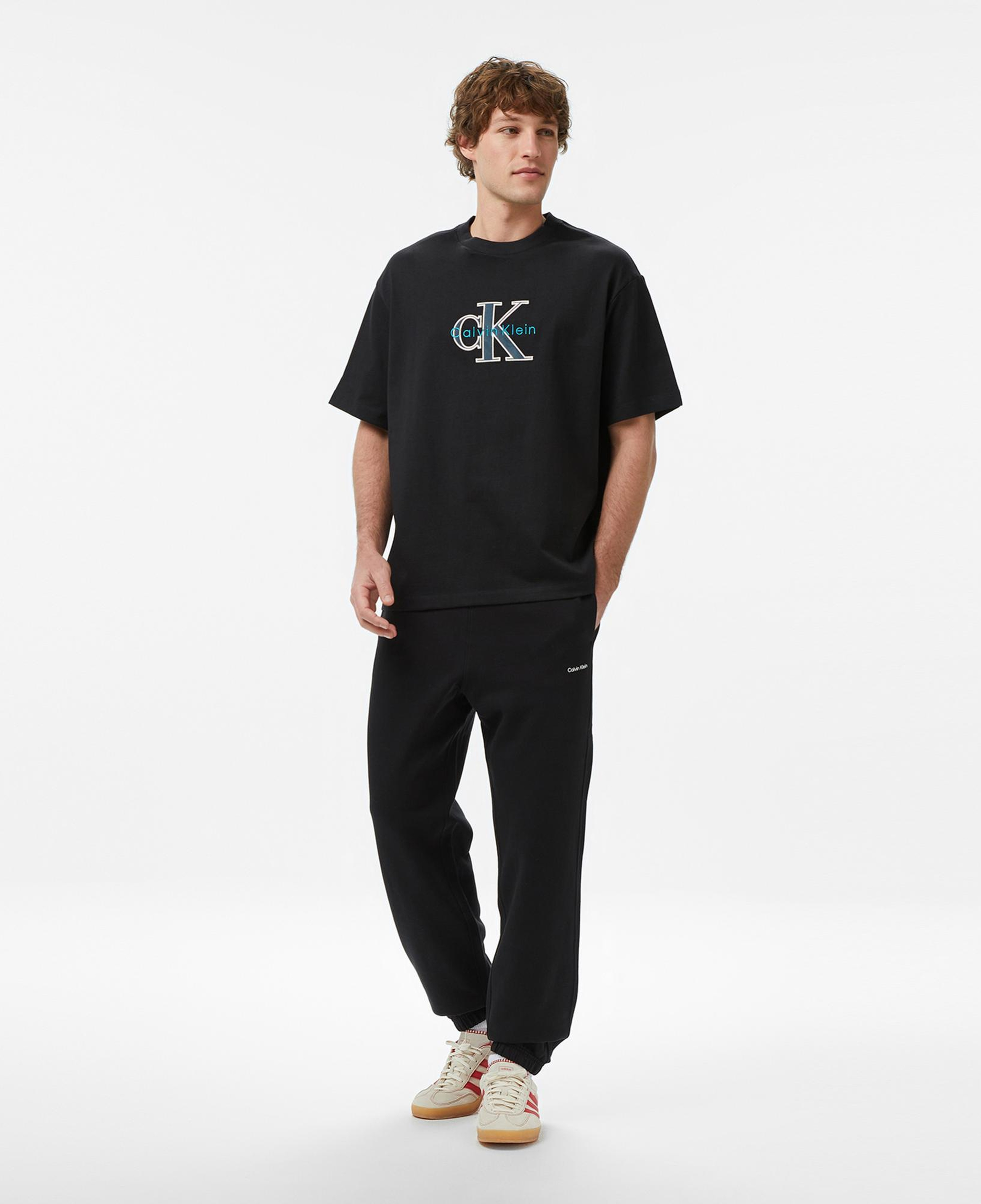 Calvin Klein Tricolor Monologo Graphic Erkek Siyah T-Shirt