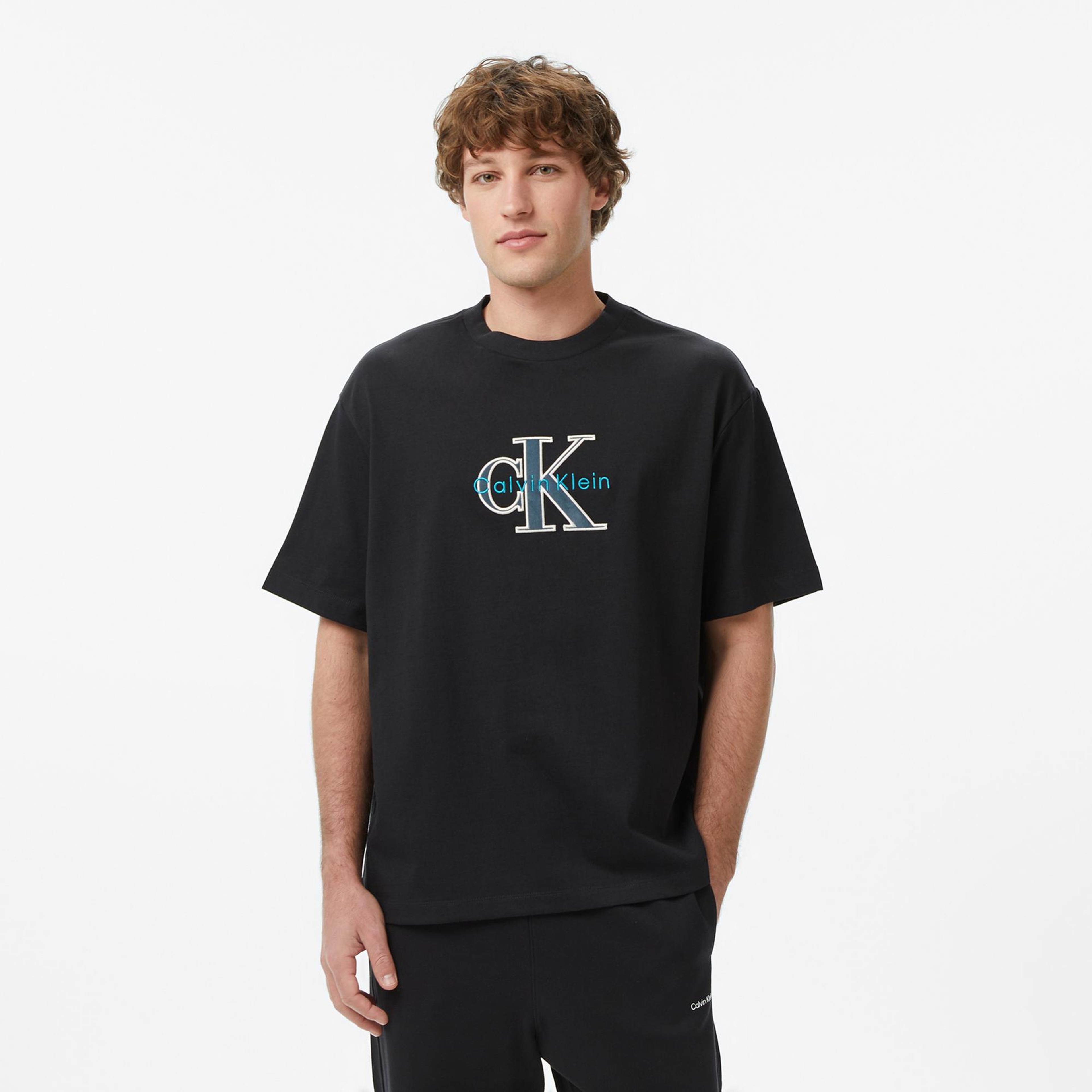 Calvin Klein Tricolor Monologo Graphic Erkek Siyah T-Shirt