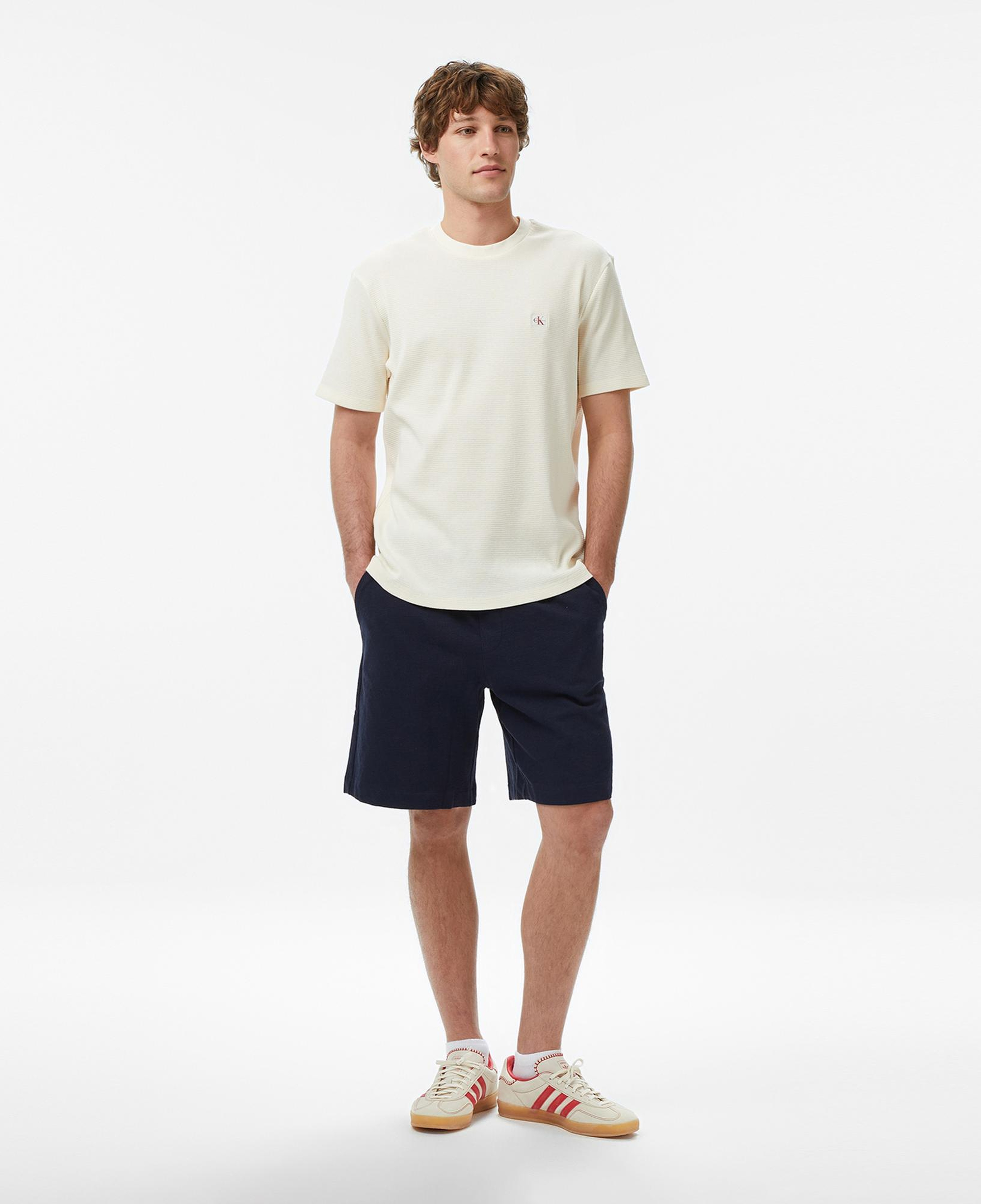 Calvin Klein Waffle Badge Crewnk Erkek Beyaz T-Shirt