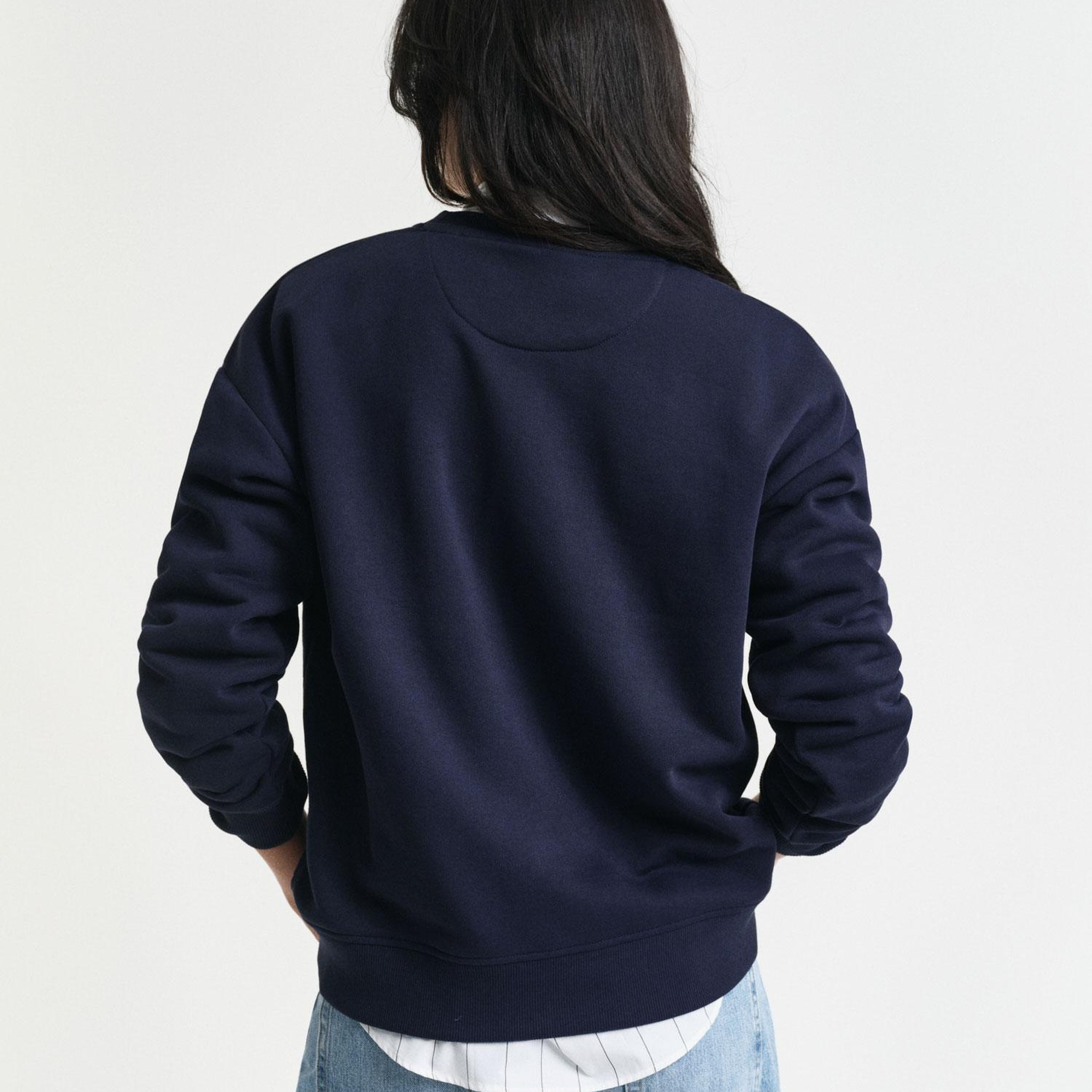 GANT Kadın Lacivert Relaxed Fit Bisiklet Yaka Sweatshirt