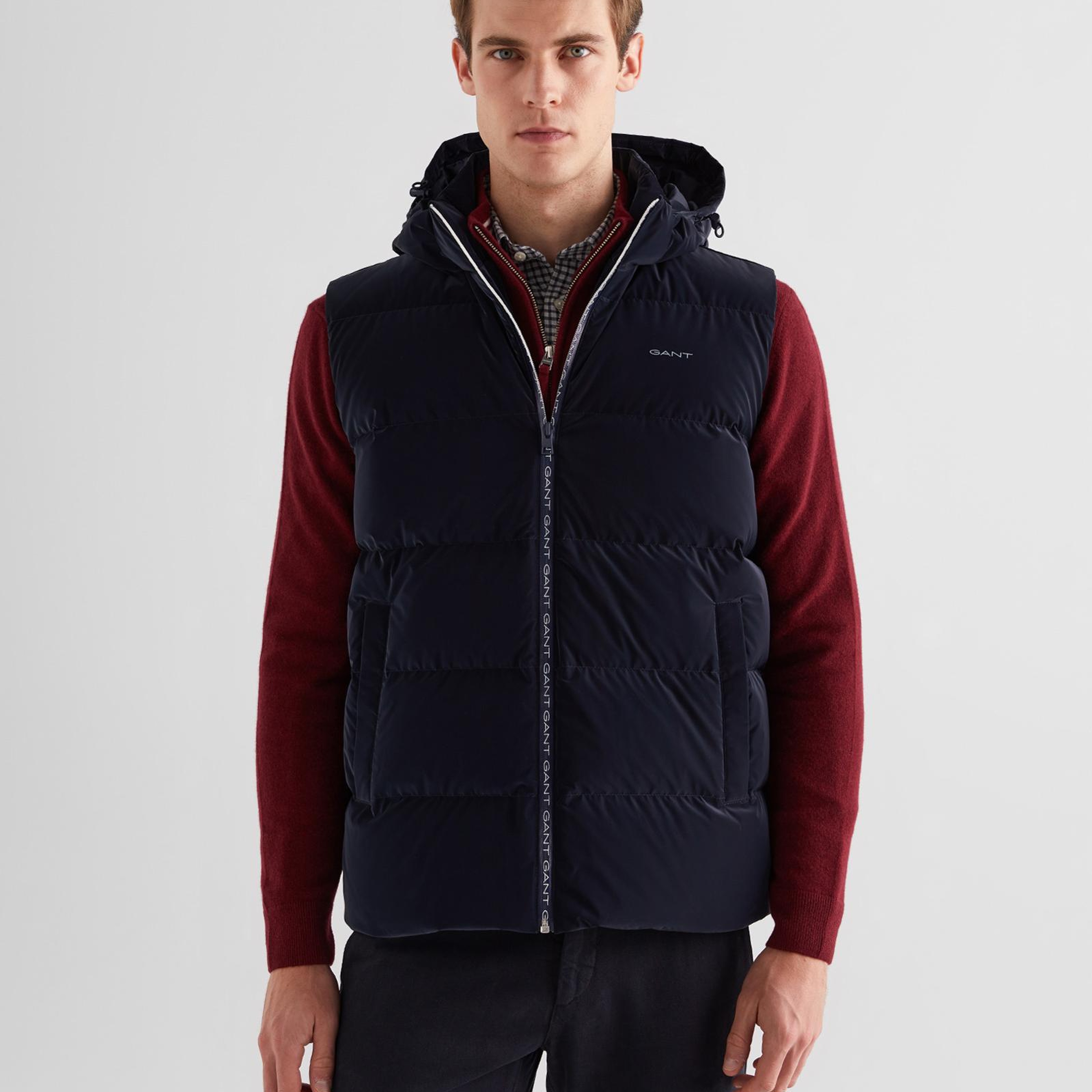 GANT Erkek Lacivert Kapüşonlu Yelek
