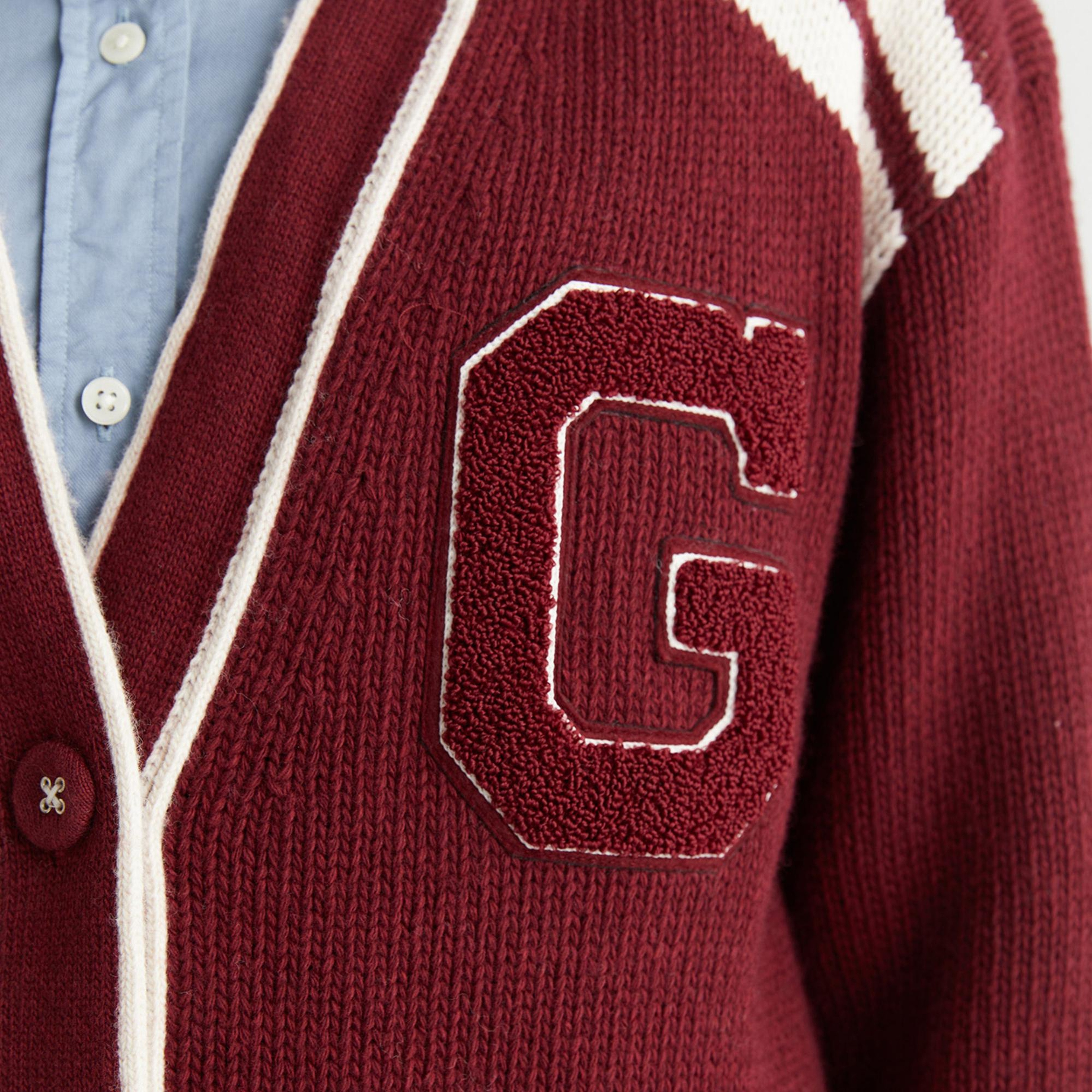 GANT Kadın Bordo Oversize Fit V Yaka Logolu Hırka