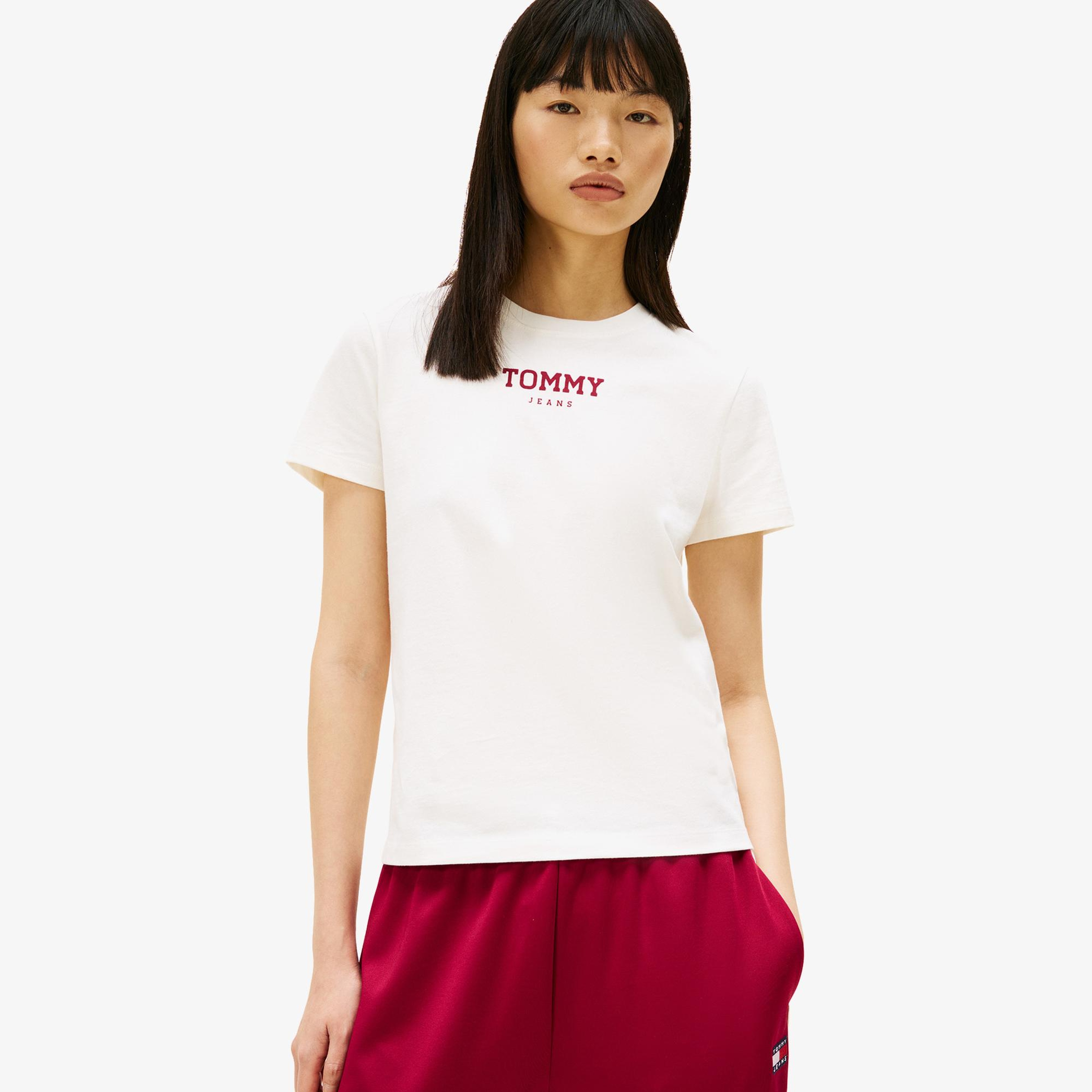 Tommy Hilfiger Essential Logo Kadın Beyaz T-Shirt