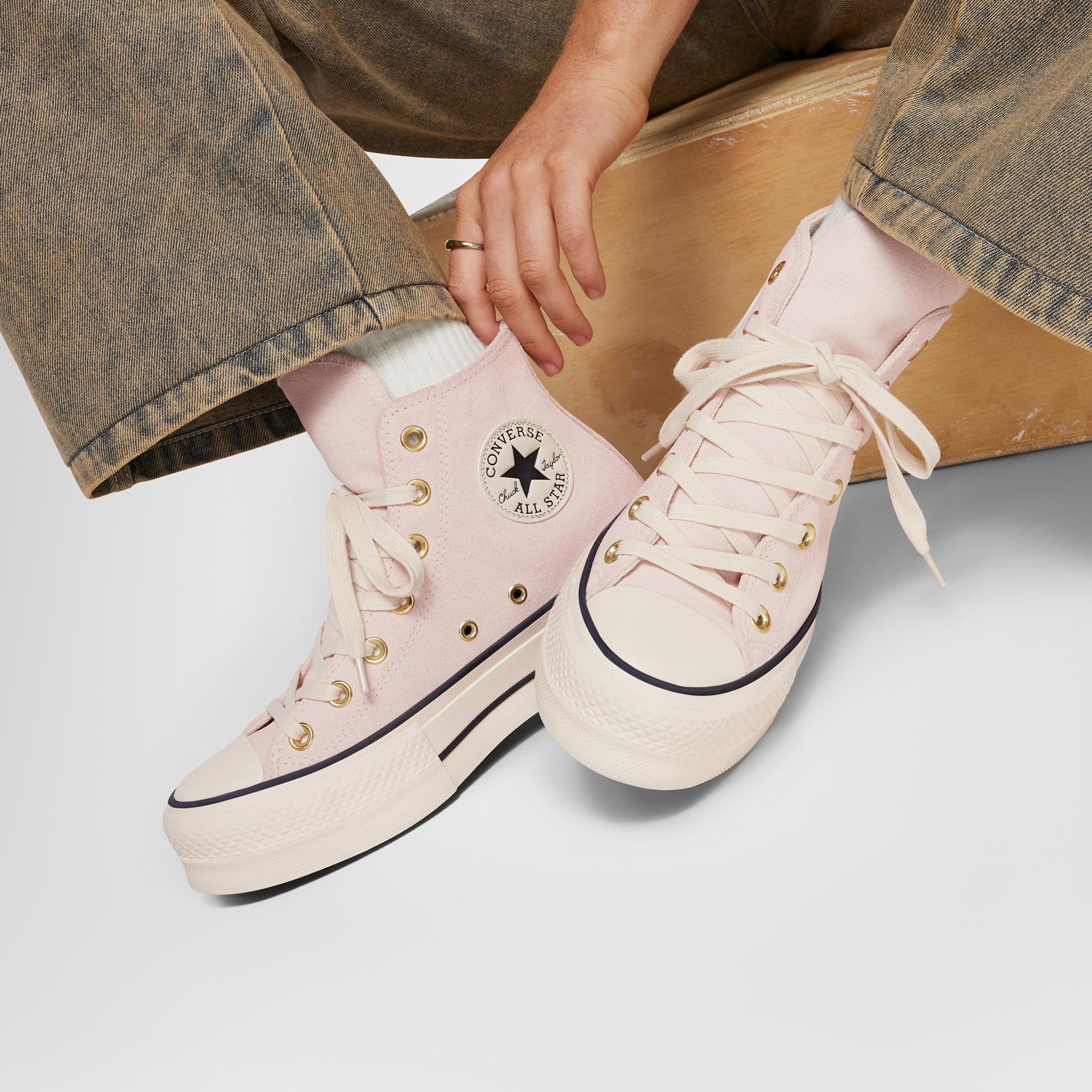 Converse Chuck Taylor All Star Lift Kadın Pembe Süet Platform Sneaker