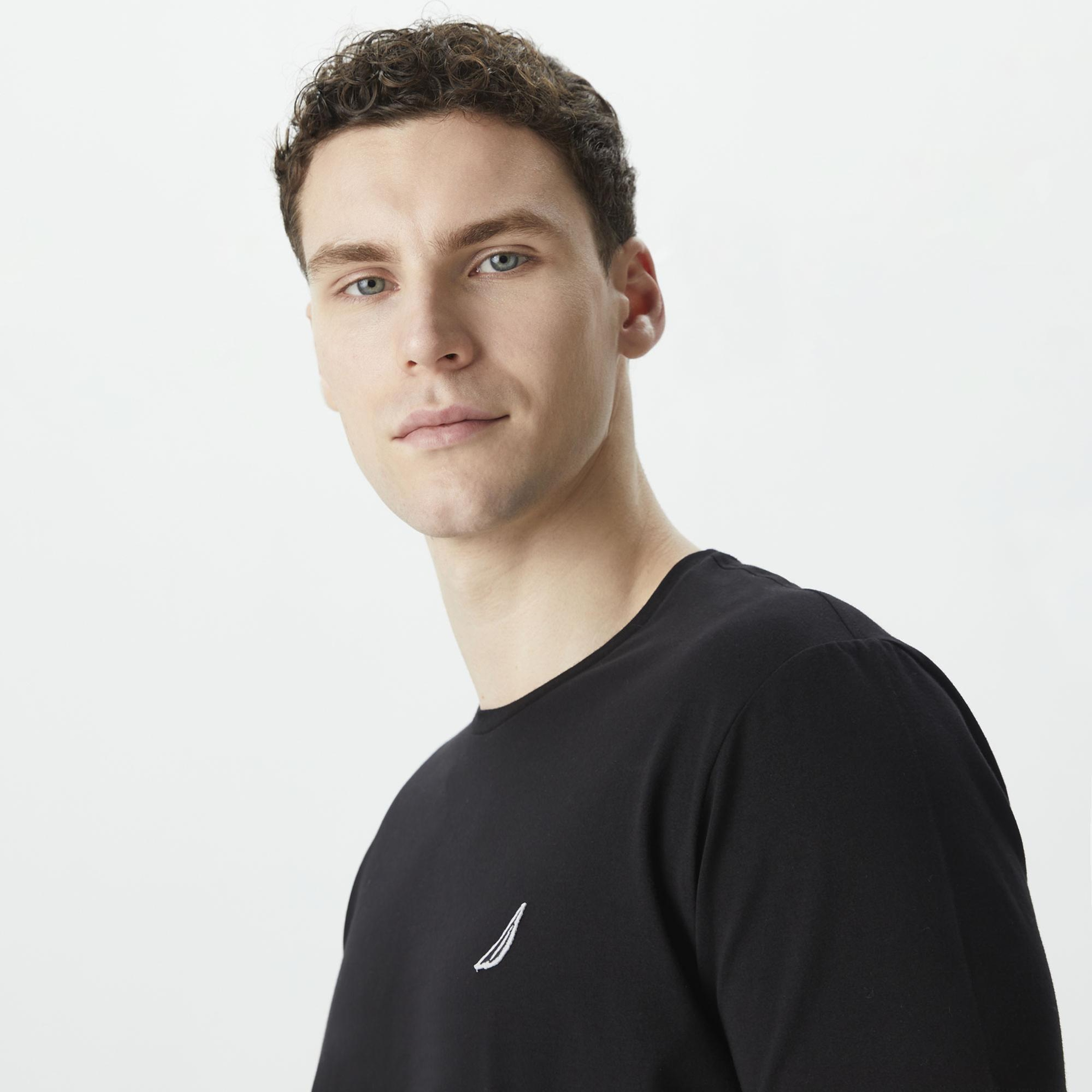 Nautica Erkek Siyah Standart Fit T-Shirt