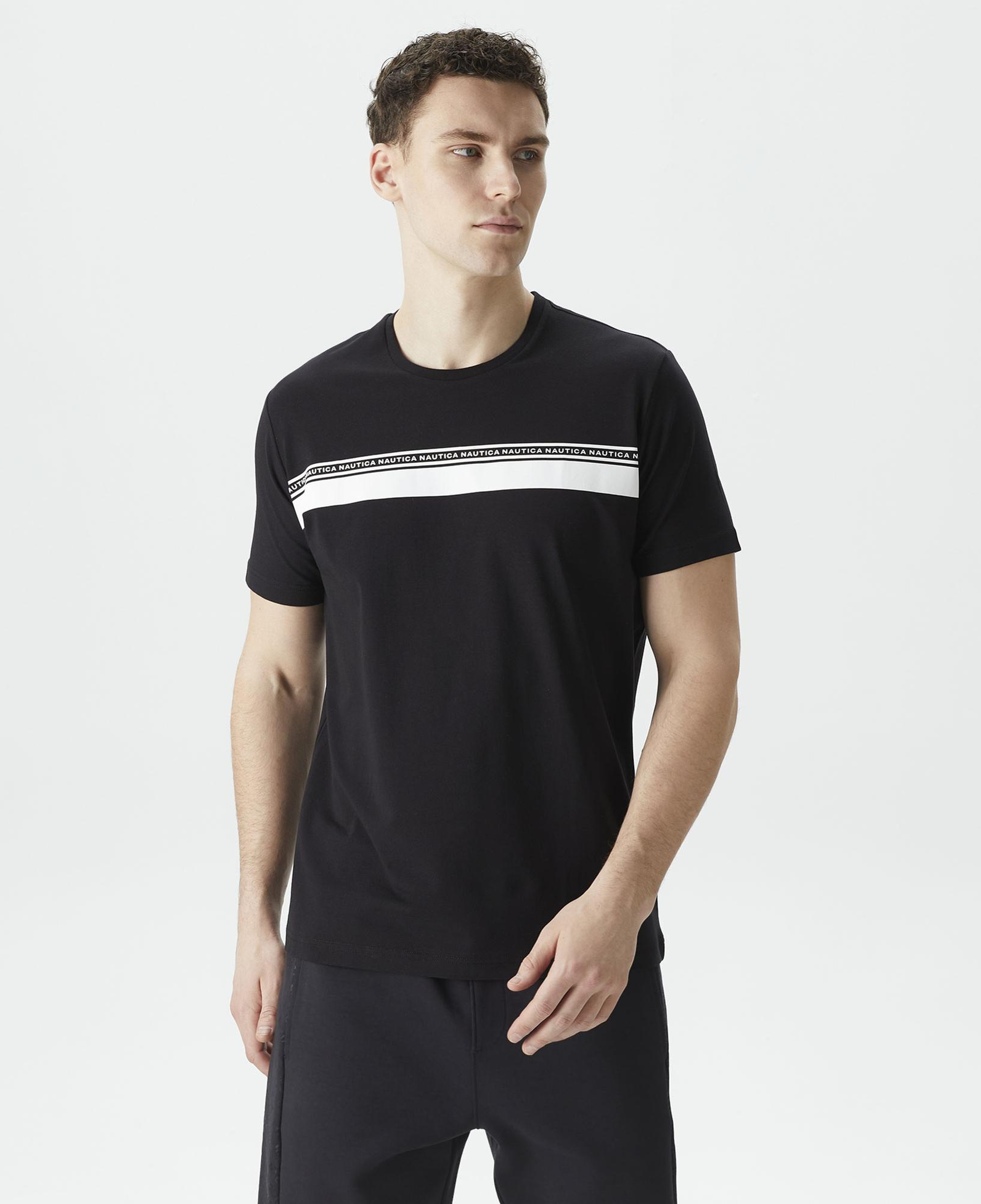 Nautica Erkek Siyah Standart Fit T-Shirt
