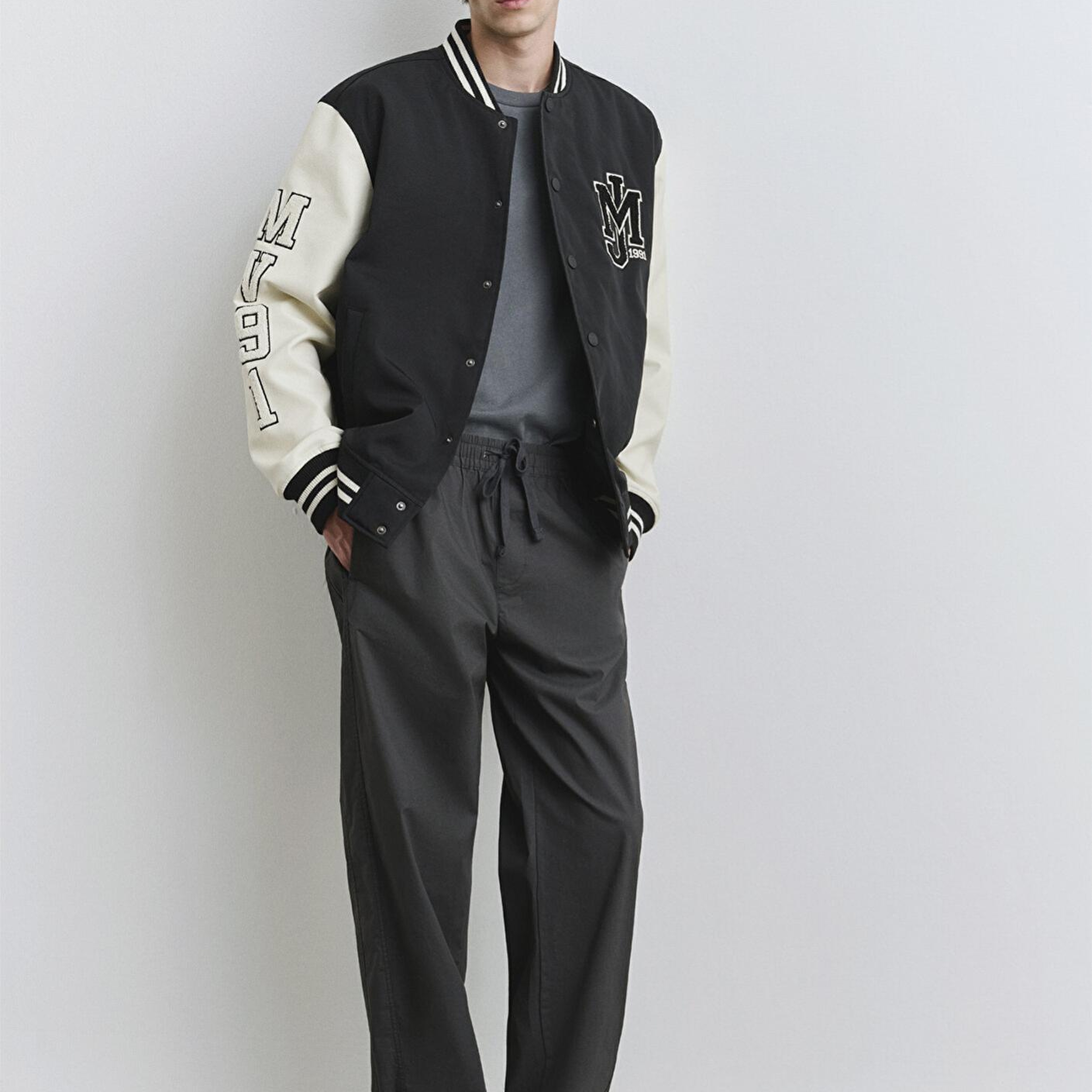 Mavi Dikiş Detaylı Antrasit Pantolon 0010477-80106