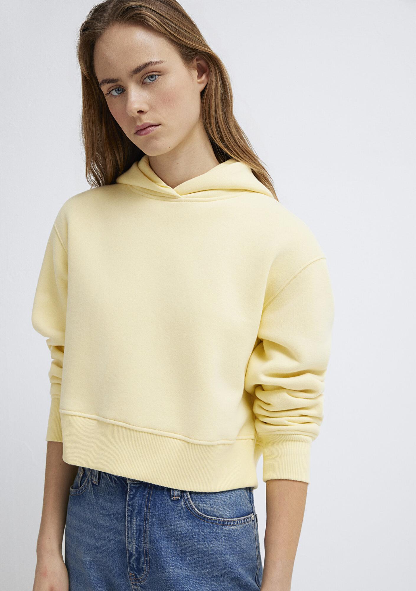 Mavi Kapüşonlu Sarı Sweatshirt 1S10386-71187