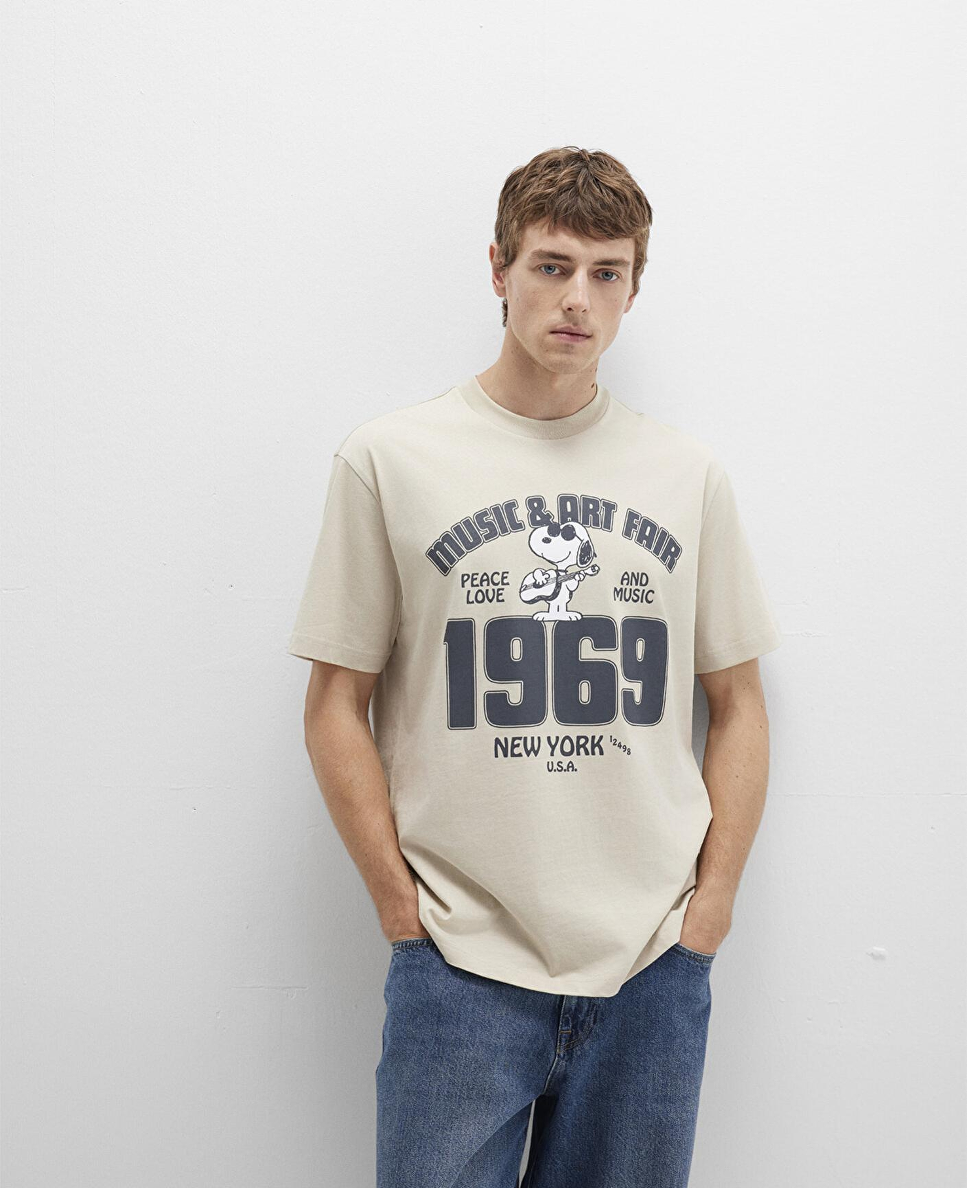 Mavi Snoopy Baskılı Bej Tişört Loose Fit / Bol Rahat Kesim 0612928-70322