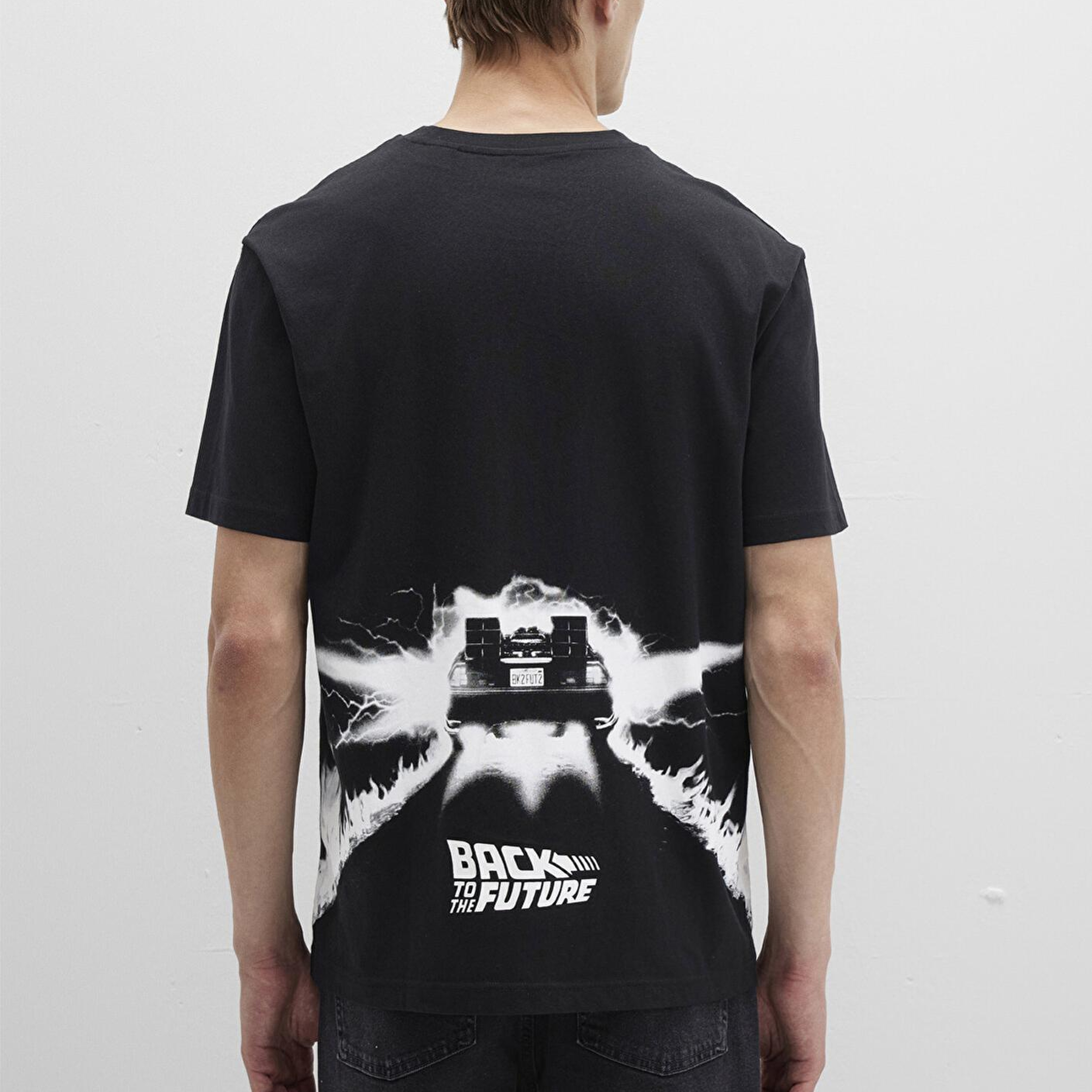 Mavi Back to the Future Baskılı Siyah Tişört Loose Fit / Bol Rahat Kesim 0612924-900