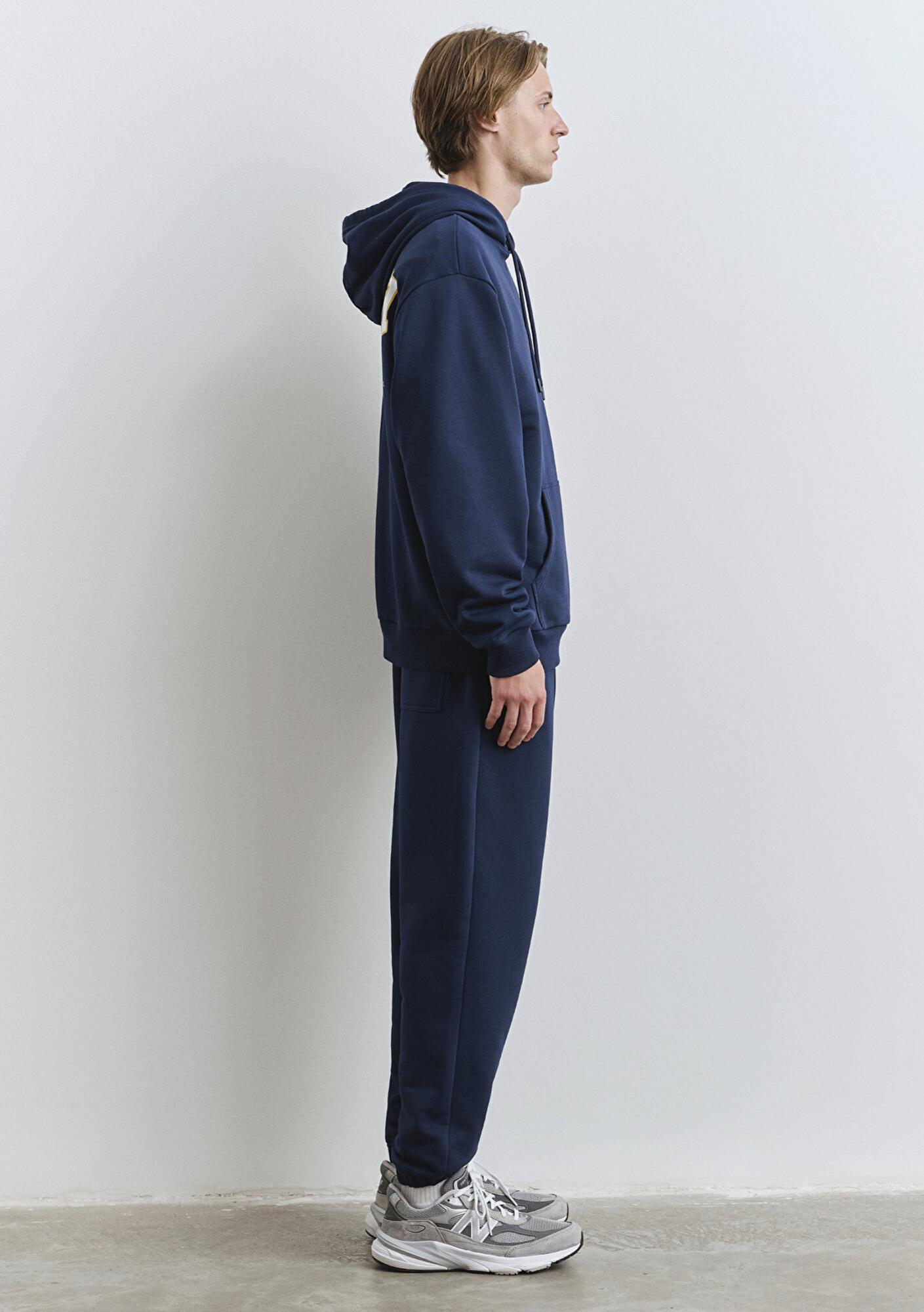Mavi Sırt Baskılı Kapüşonlu Lacivert Sweatshirt 0S10375-89353