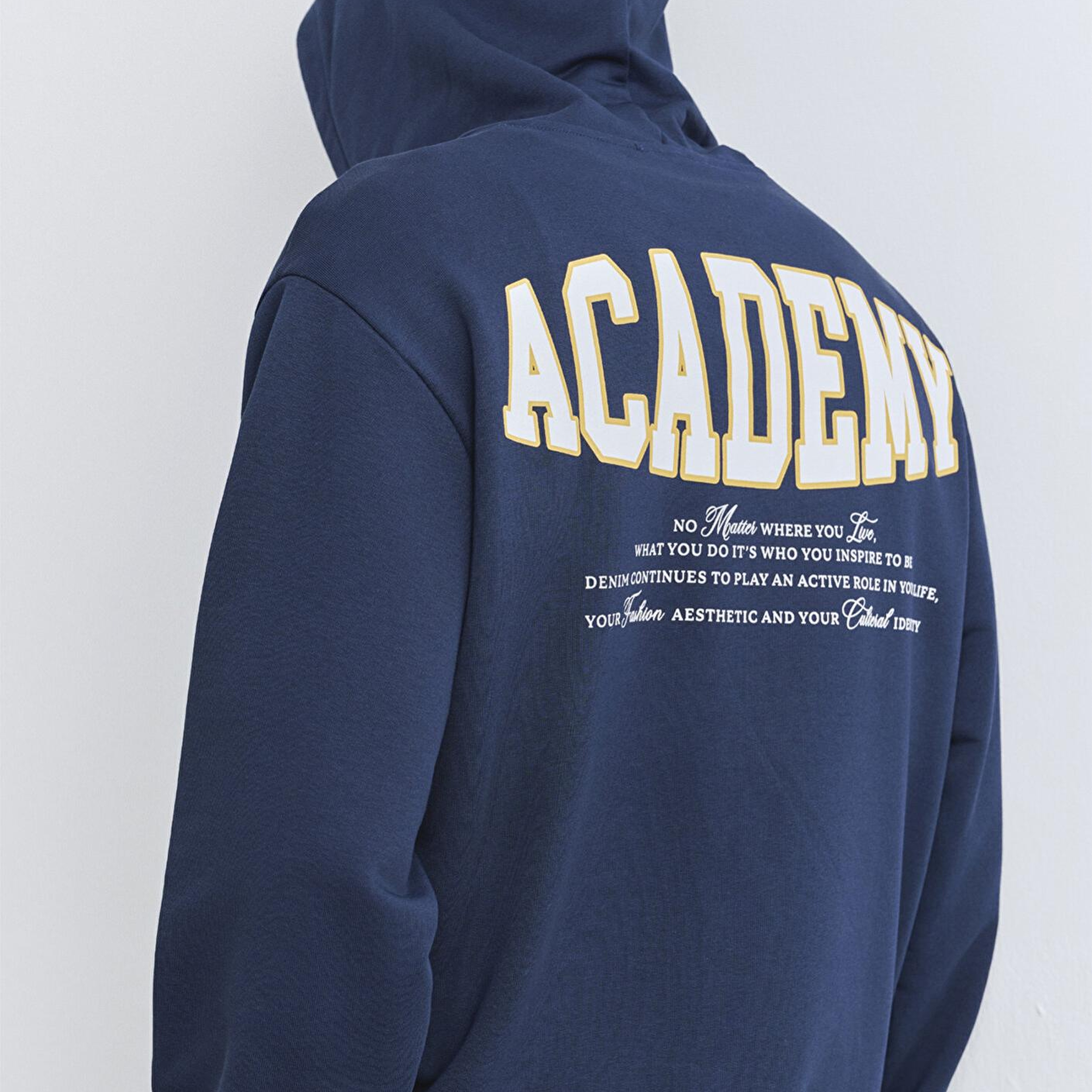 Mavi Sırt Baskılı Kapüşonlu Lacivert Sweatshirt 0S10375-89353