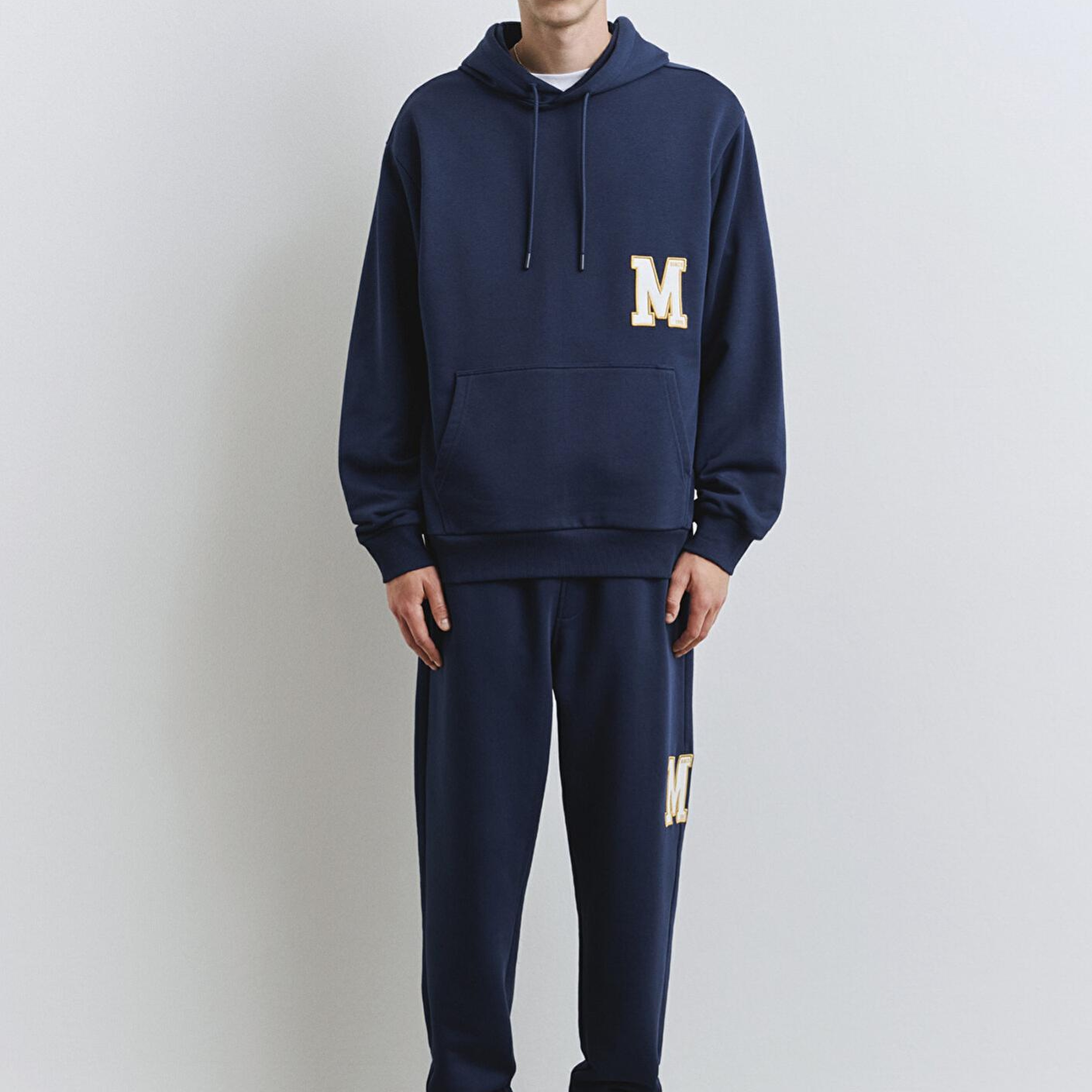 Mavi Sırt Baskılı Kapüşonlu Lacivert Sweatshirt 0S10375-89353