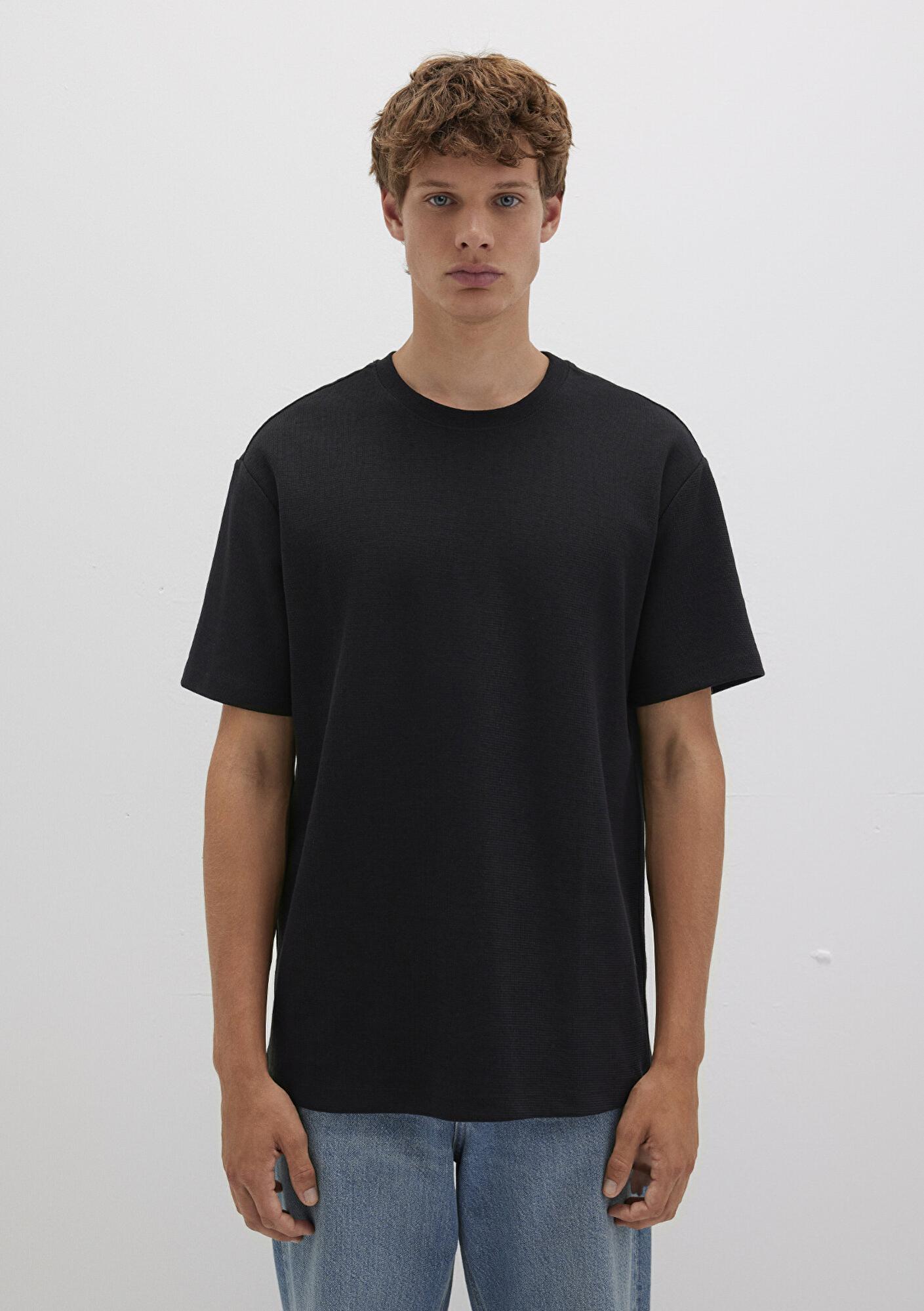 Mavi Siyah Basic Tişört Loose Fit / Bol Rahat Kesim 0612910-900