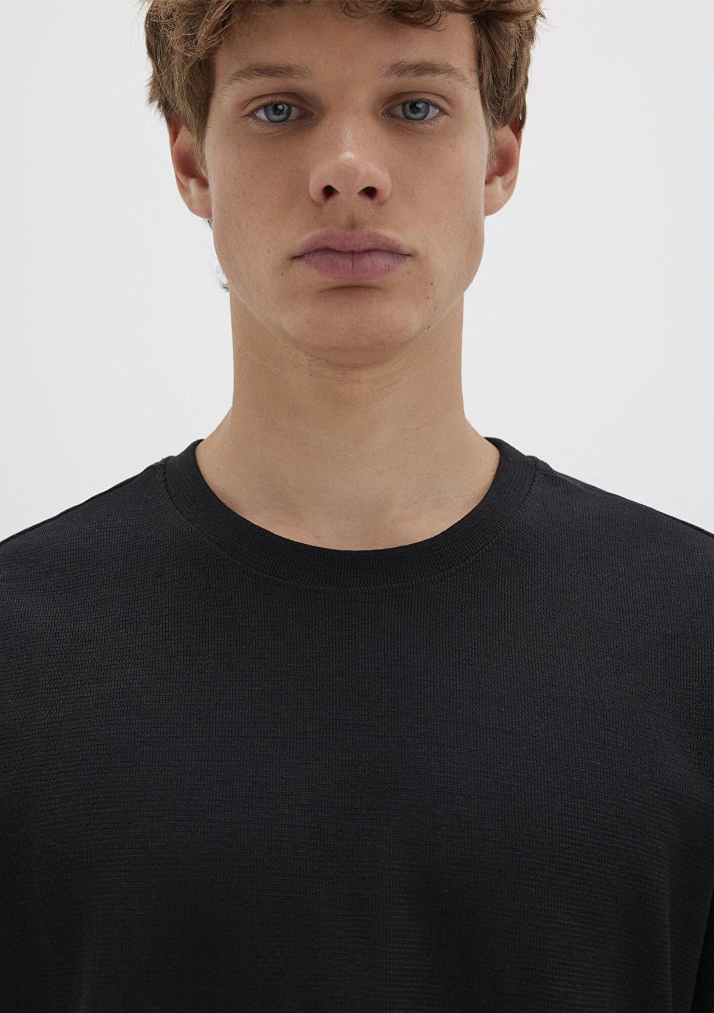 Mavi Siyah Basic Tişört Loose Fit / Bol Rahat Kesim 0612910-900